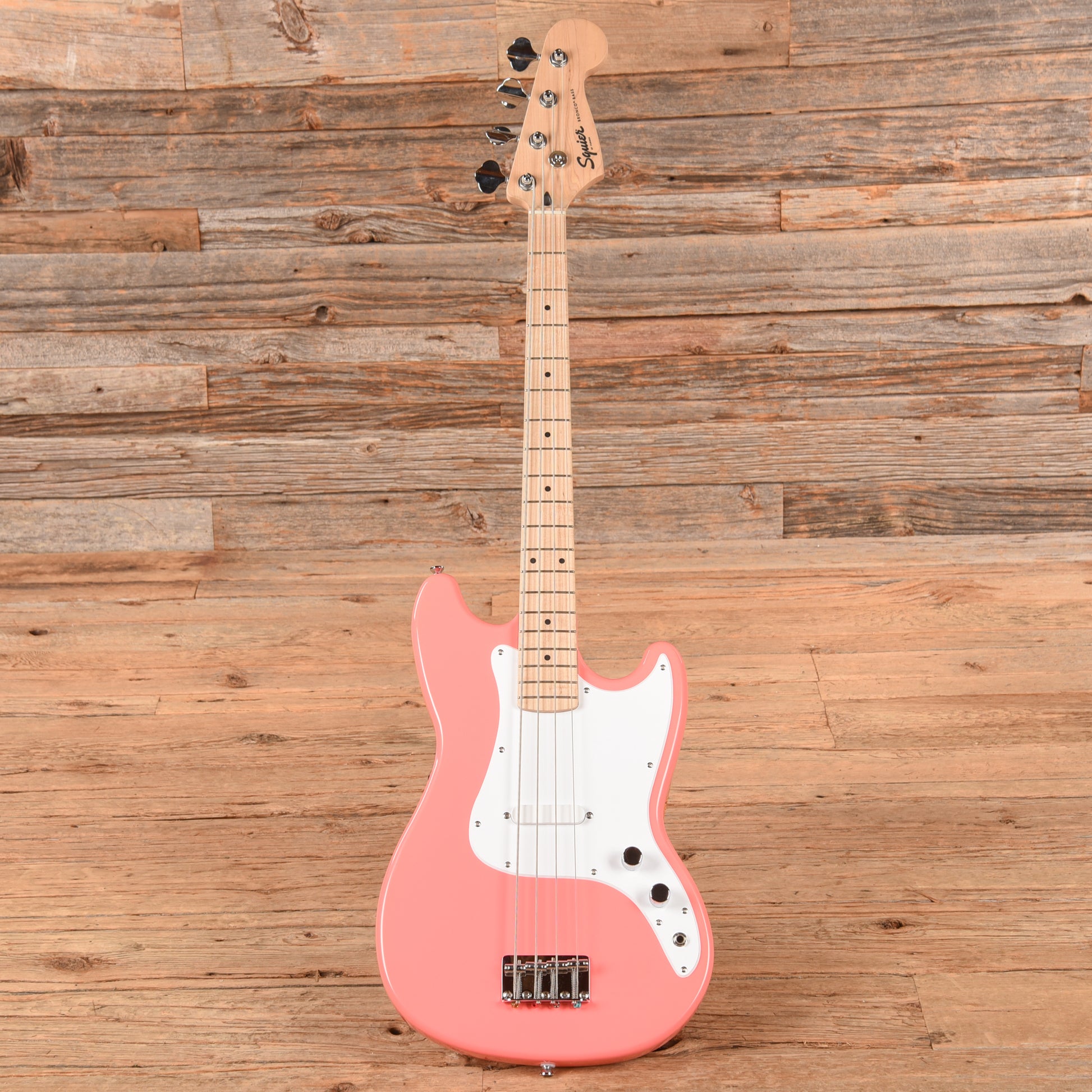 Squier Sonic Bronco Bass Tahitian Coral 2023 Bass Guitars / 4-String