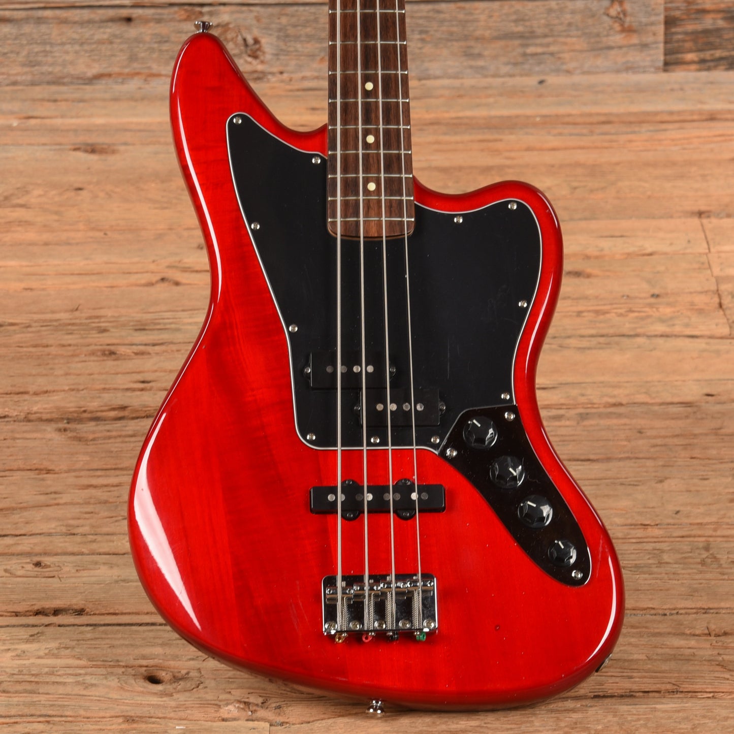Squier Vintage Modified Jaguar Bass Crimson Red 2015 Bass Guitars / 4-String