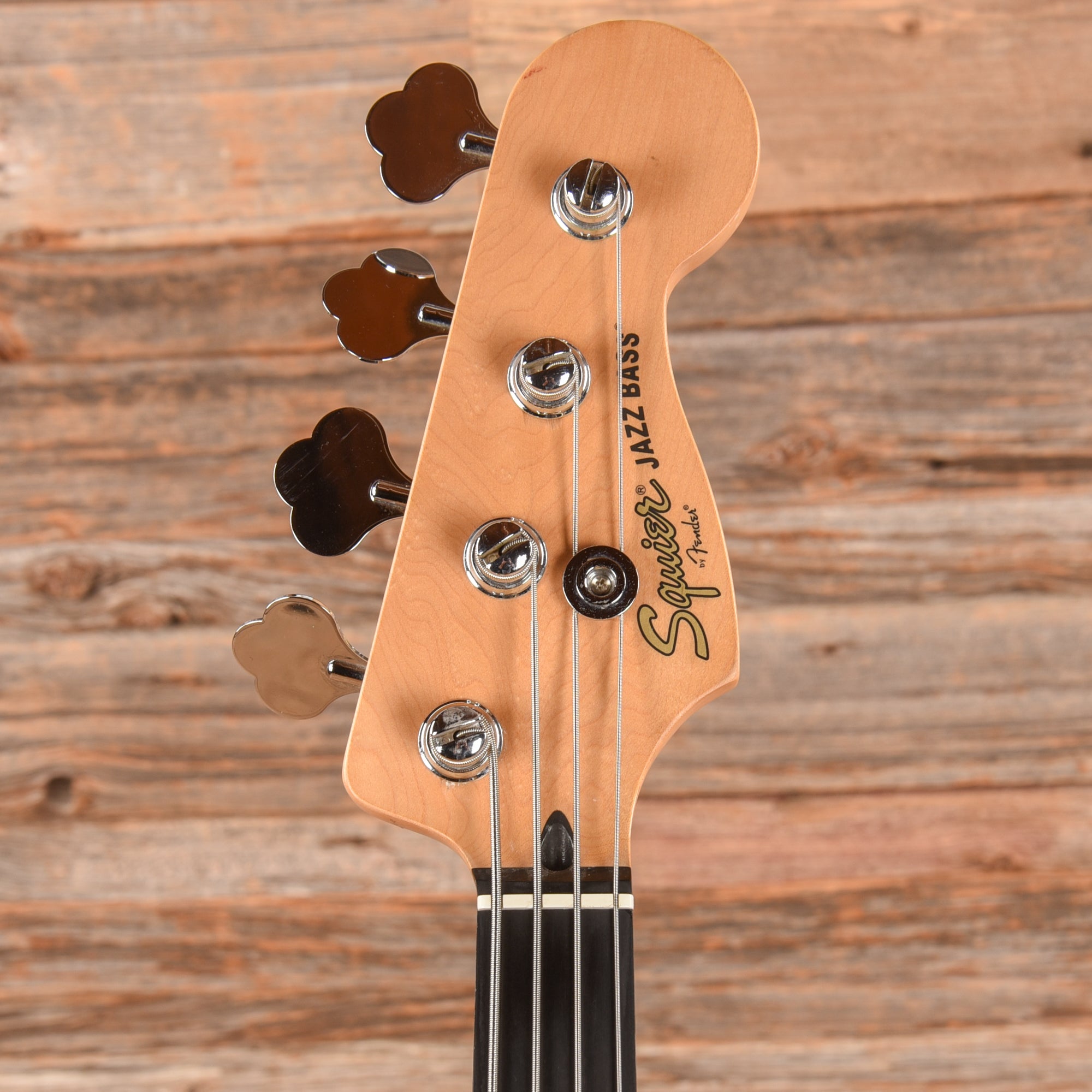 Squier Vintage Modified Jazz Bass Fretless 3-Color Sunburst 2010 Bass Guitars / 4-String