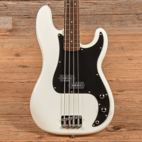 Squier Vintage Modified Precision Bass White 2010 Bass Guitars / 4-String