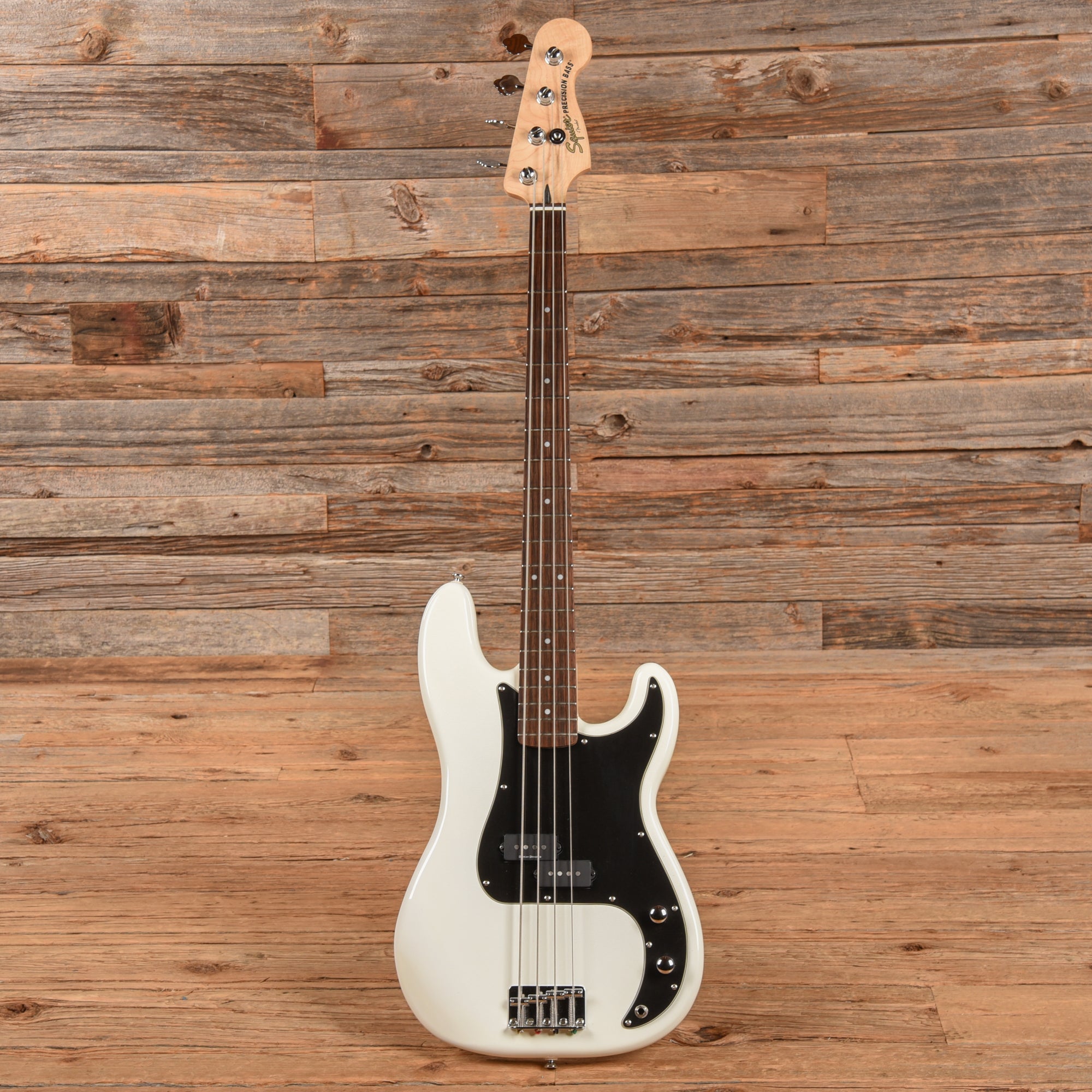Squier Vintage Modified Precision Bass White 2010 Bass Guitars / 4-String
