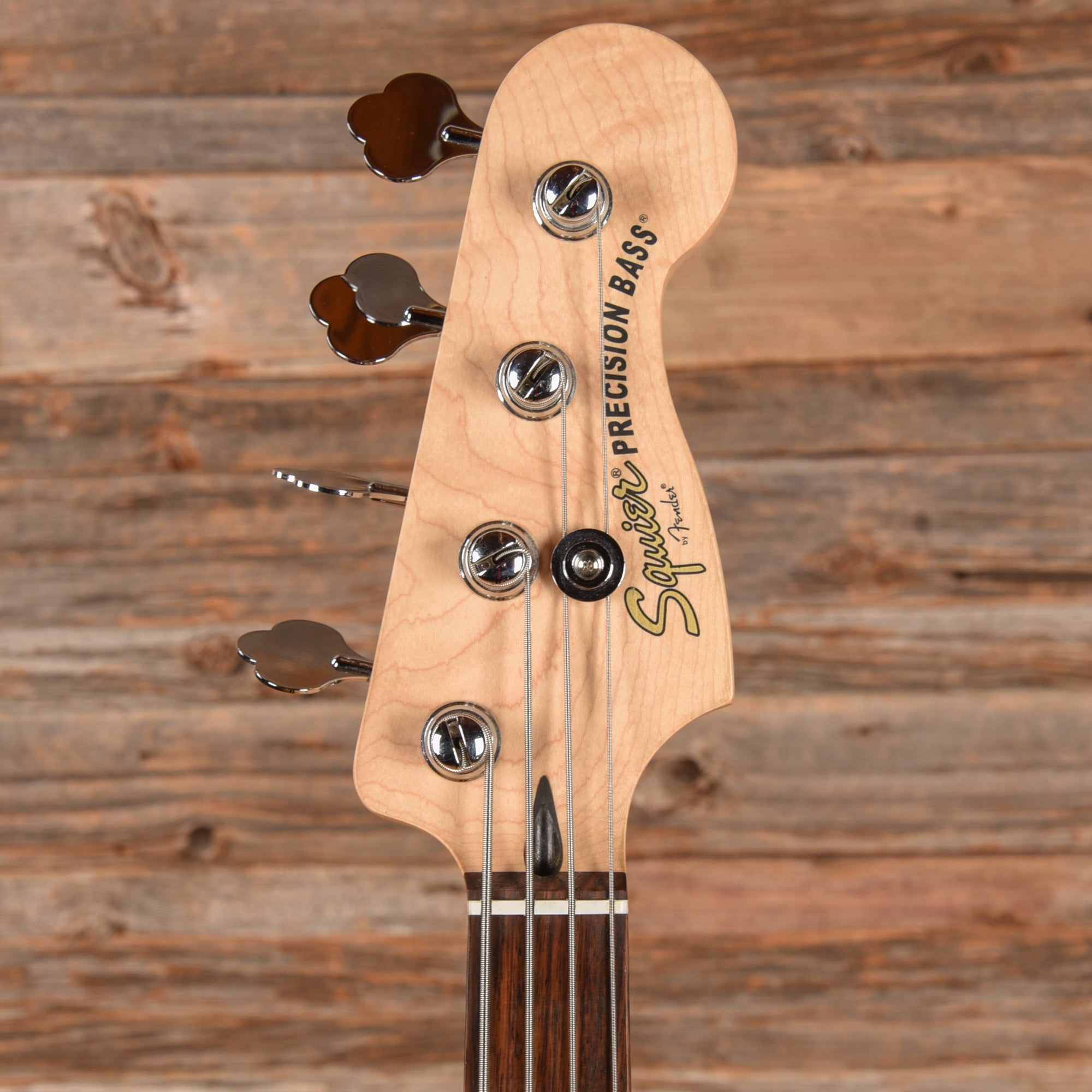 Squier Vintage Modified Precision Bass White 2010 Bass Guitars / 4-String