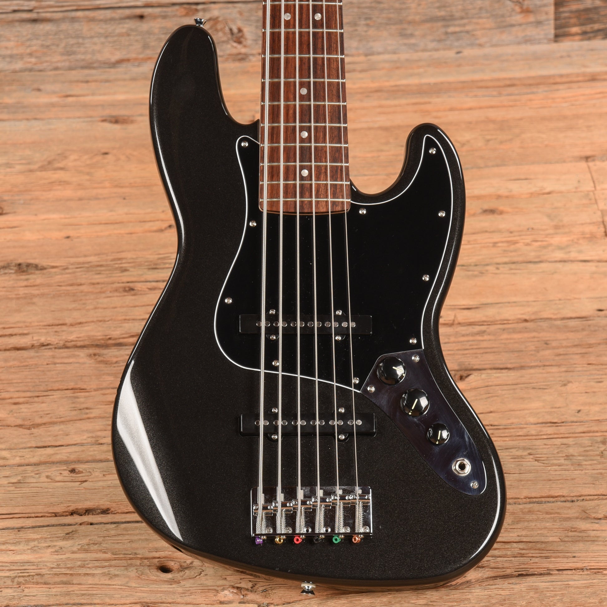 Squier Affinity Jazz Bass VI Black 2024 Bass Guitars / 5-String or More