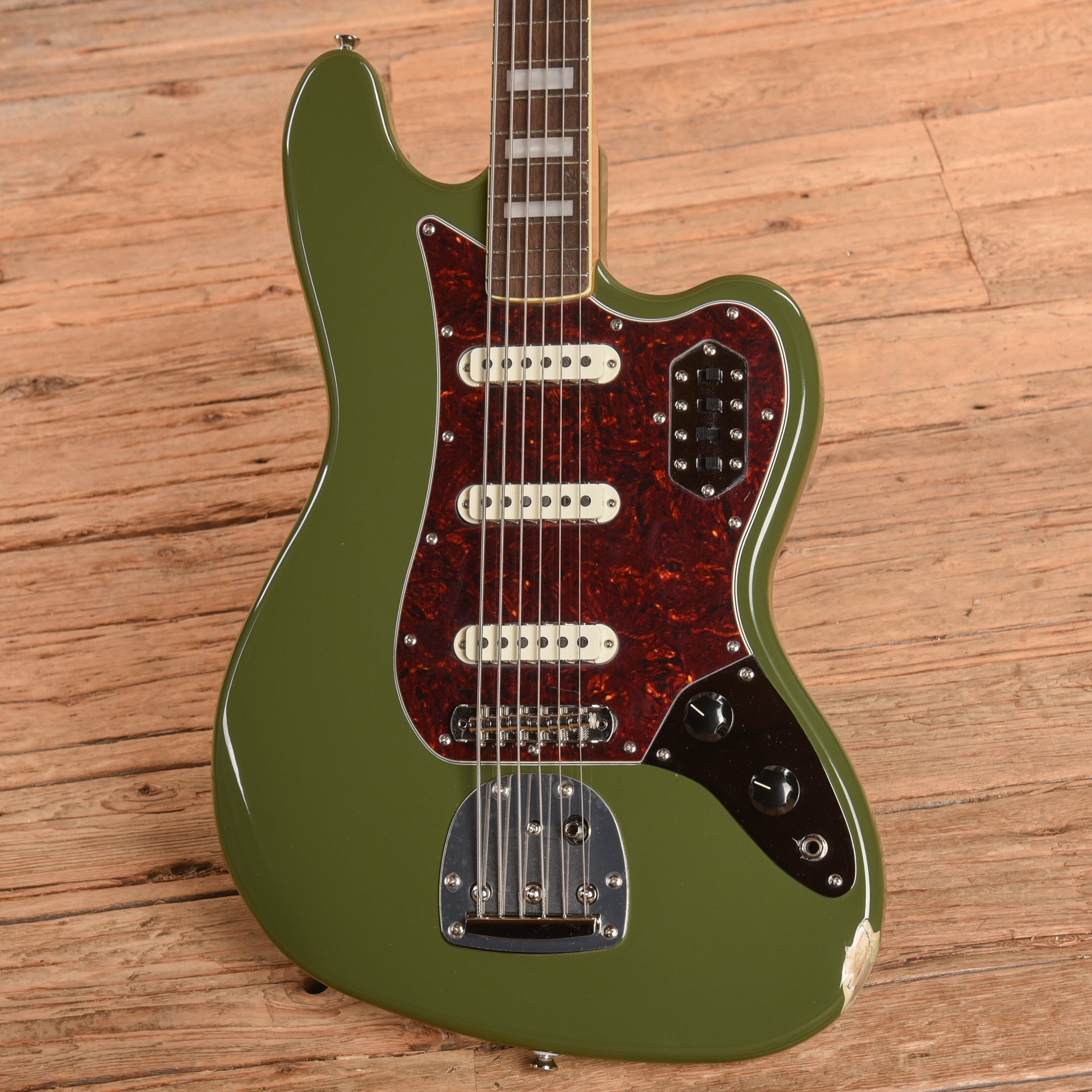 Squier Classic Vibe Bass VI Olive Bass Guitars / 5-String or More
