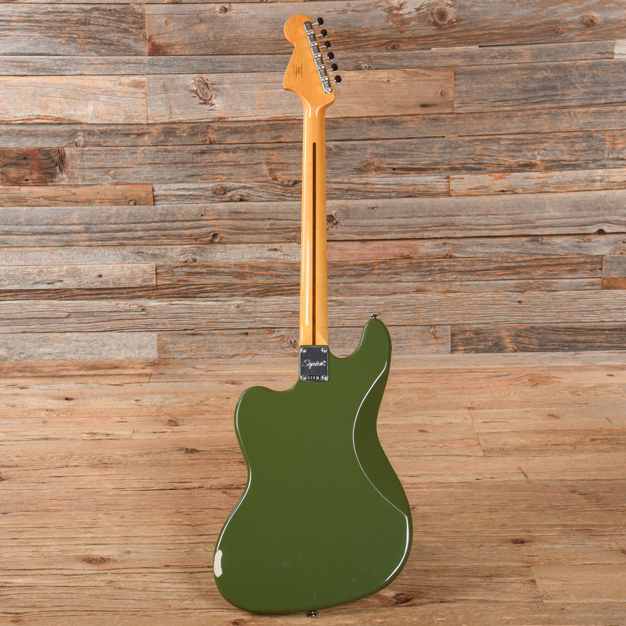 Squier Classic Vibe Bass VI Olive Bass Guitars / 5-String or More