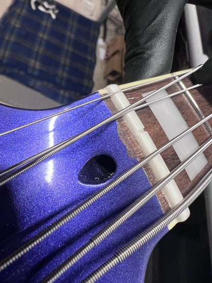 Squier Classic Vibe Bass VI Purple Metallic w/Matching Headcap Bass Guitars / 5-String or More