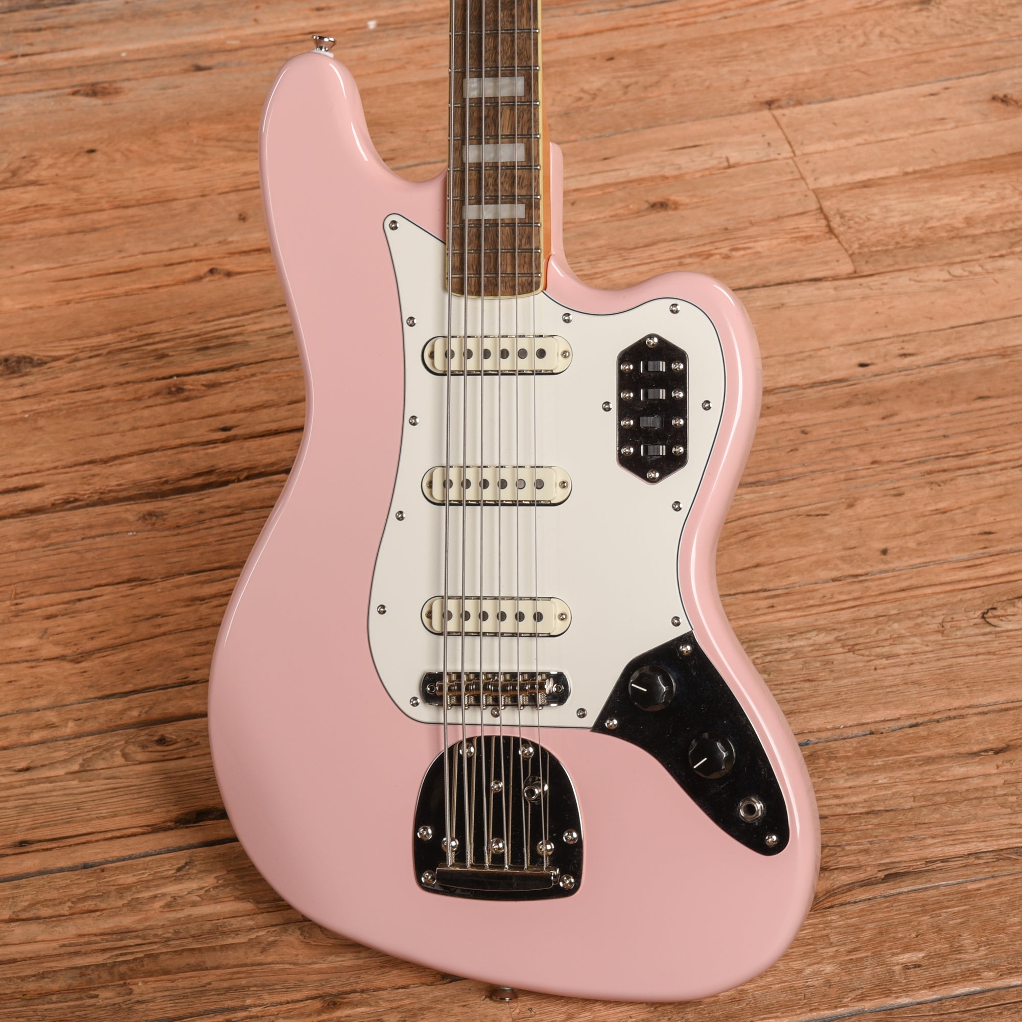 Squier Classic Vibe Bass VI Shell Pink 2021 Bass Guitars / 5-String or More