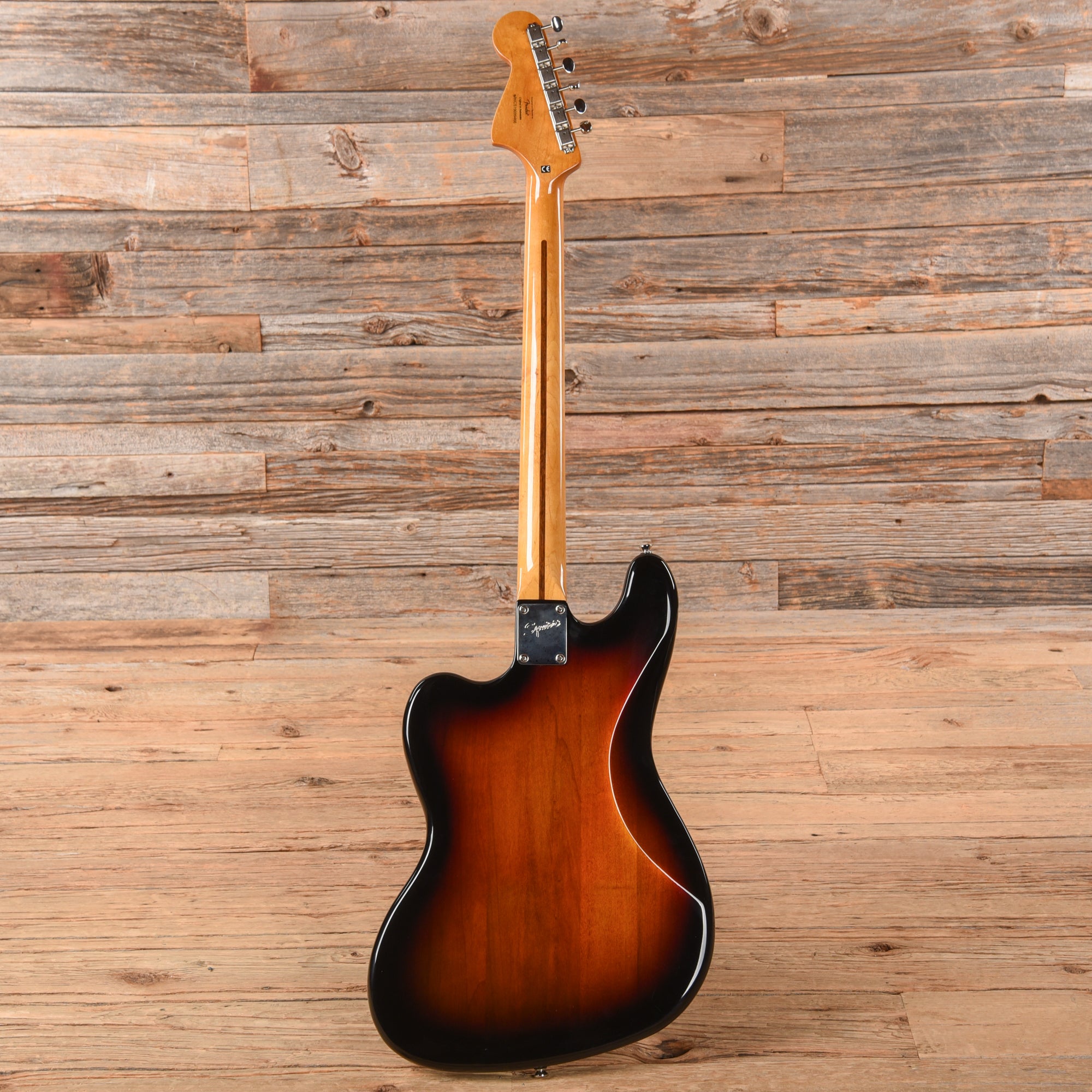 Squier Classic Vibe Bass VI Sunburst 2019 Bass Guitars / 5-String or More