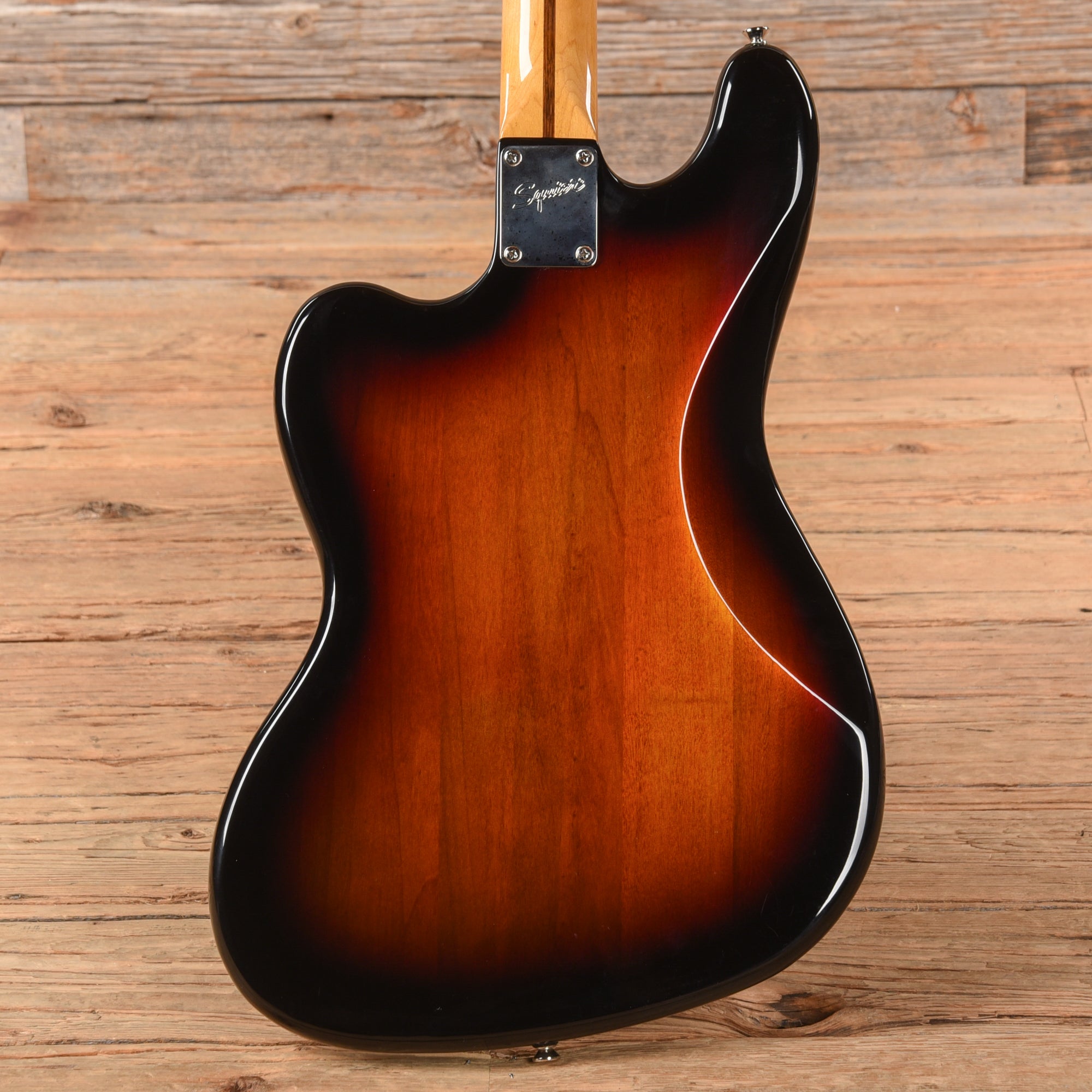 Squier Classic Vibe Bass VI Sunburst 2019 Bass Guitars / 5-String or More