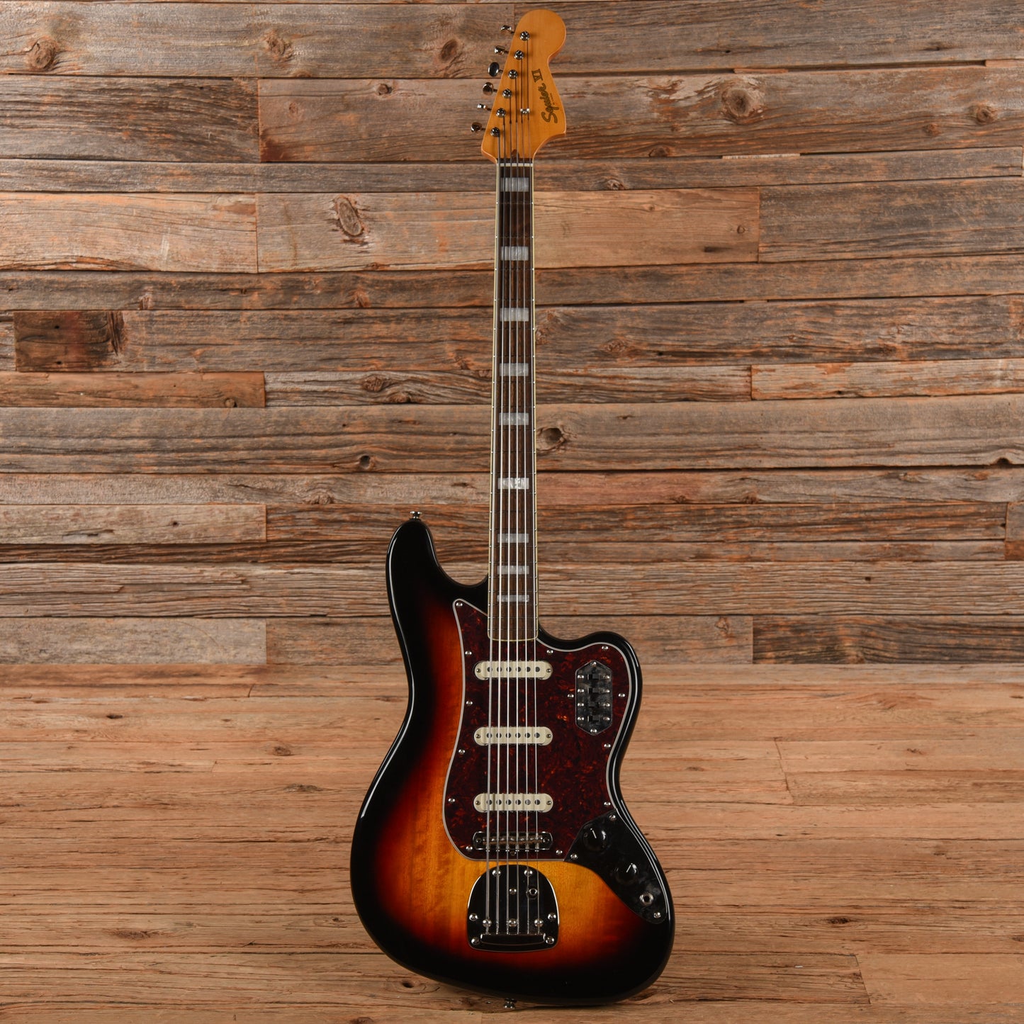 Squier Classic Vibe Bass VI Sunburst 2021 Bass Guitars / 5-String or More
