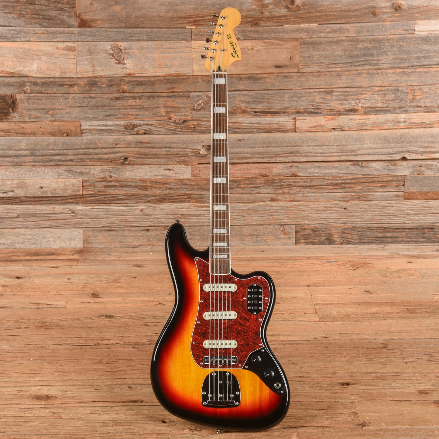 Squier Bass VI Sunburst 2018 Bass Guitars