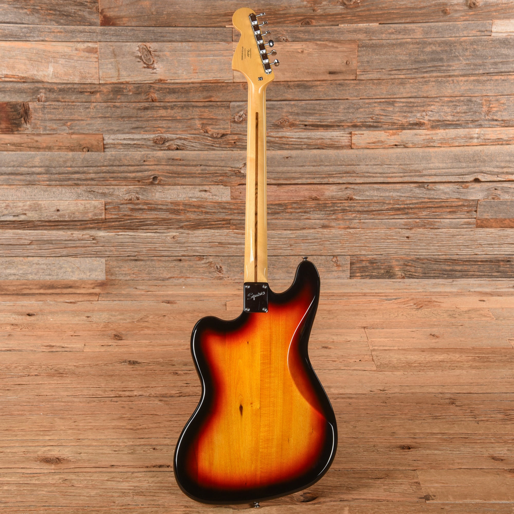 Squier Bass VI Sunburst 2018 Bass Guitars