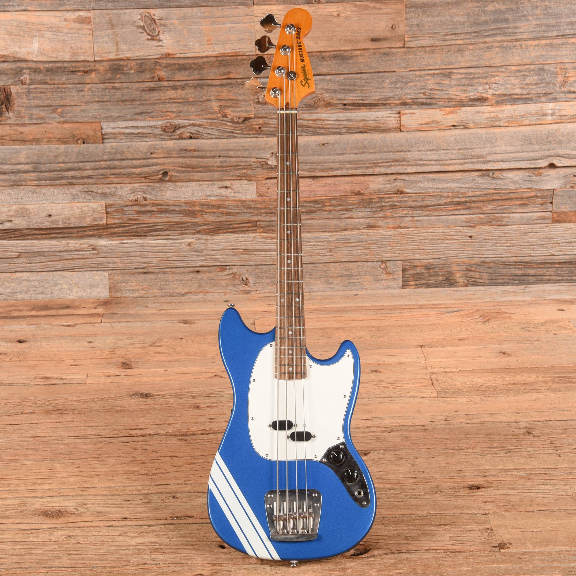Squier Classic Vibe '60s Competition Mustang Bass Lake Placid Blue with Olympic White Stripes 2023 Bass Guitars