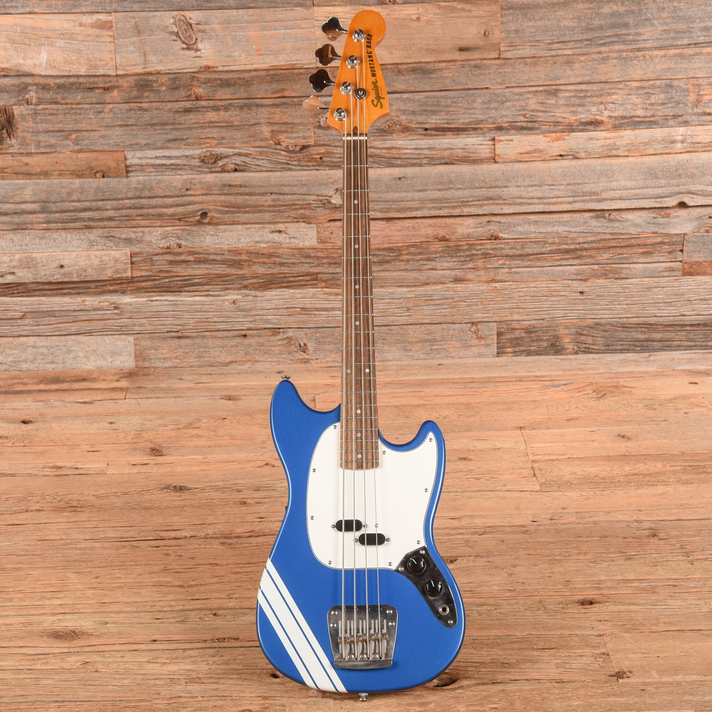 Squier Classic Vibe '60s Competition Mustang Bass Lake Placid Blue with Olympic White Stripes 2023 Bass Guitars