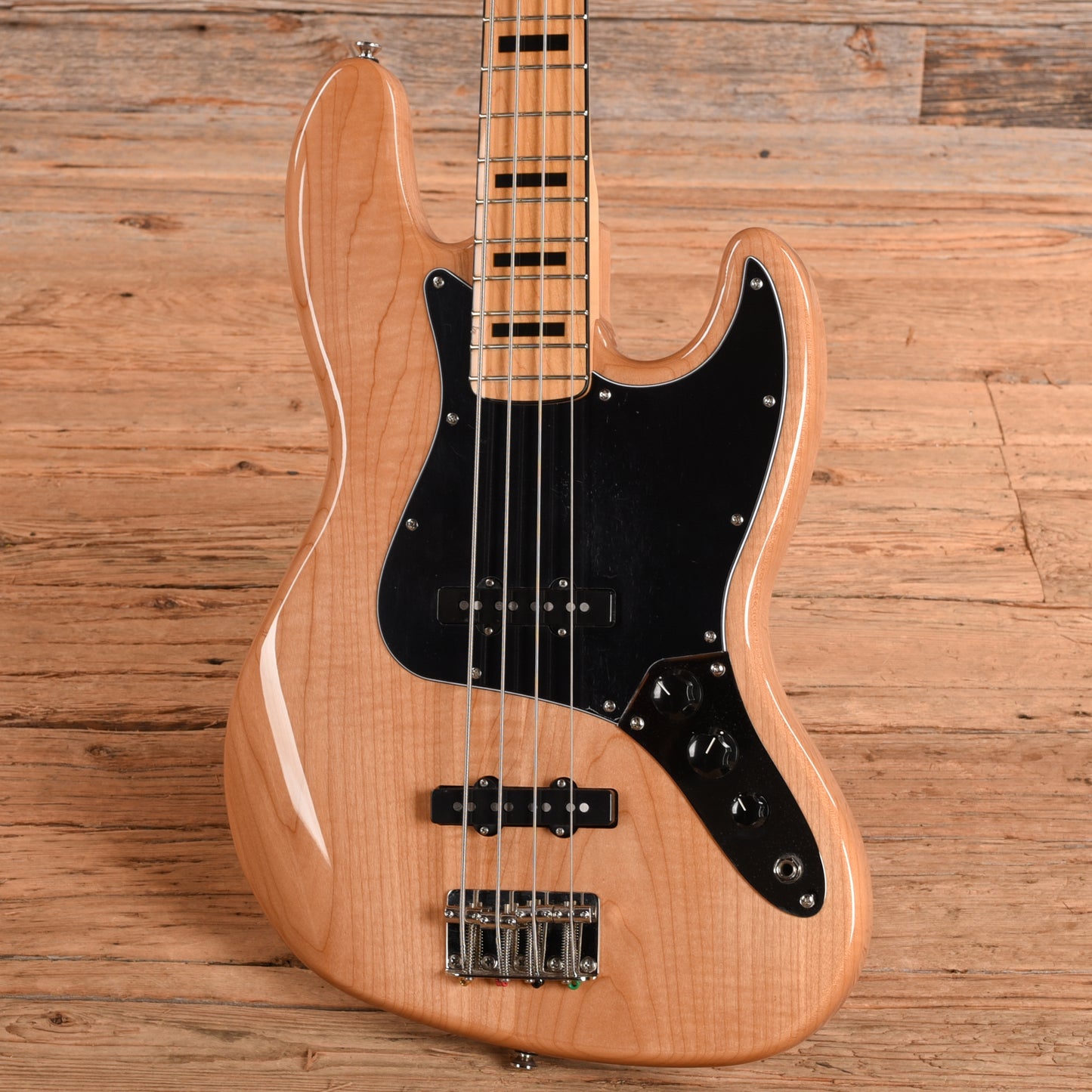 Squier Classic Vibe '70s Jazz Bass Natural 2025 Bass Guitars