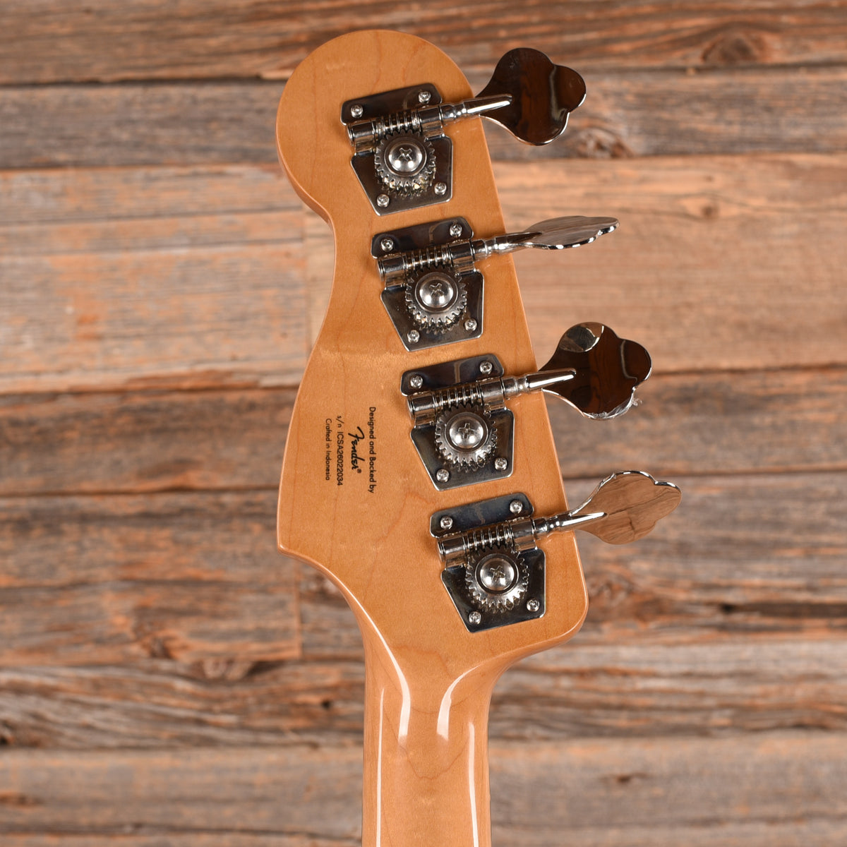 Squier Classic Vibe '70s Precision Bass Antigua Bass Guitars