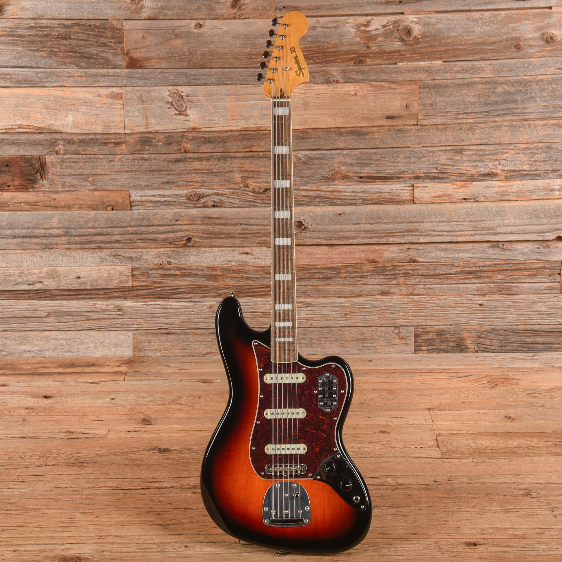 Squier Classic Vibe Bass IV Sunburst 2019 Bass Guitars