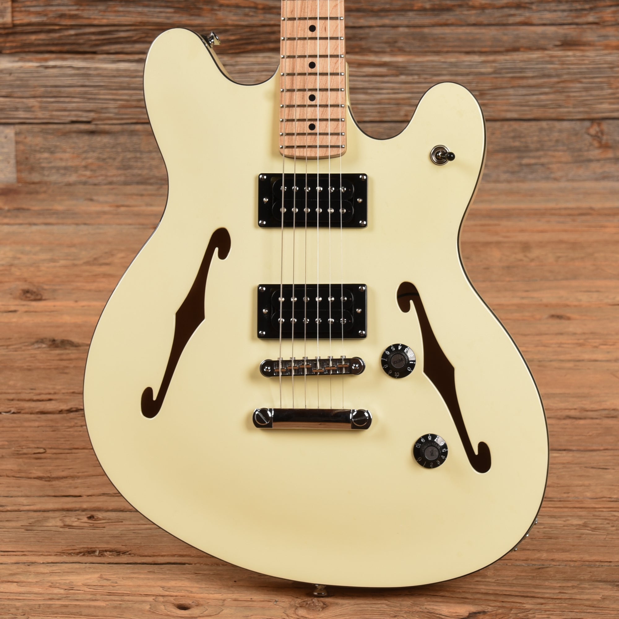 Squier Affinity Series Starcaster Olympic White 2020 Electric Guitars / Semi-Hollow
