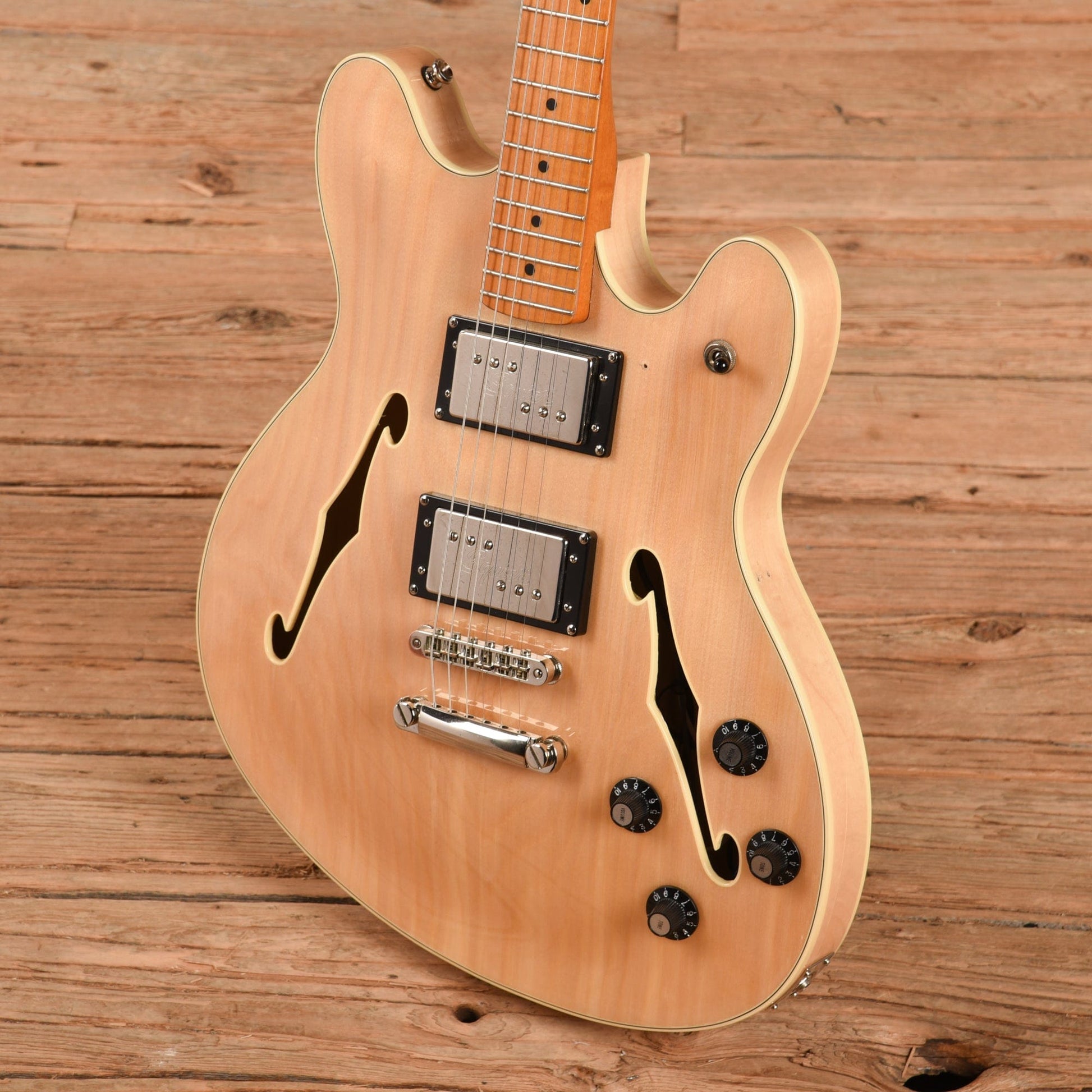 Squier Classic Vibe Starcaster Natural 2022 Electric Guitars / Semi-Hollow