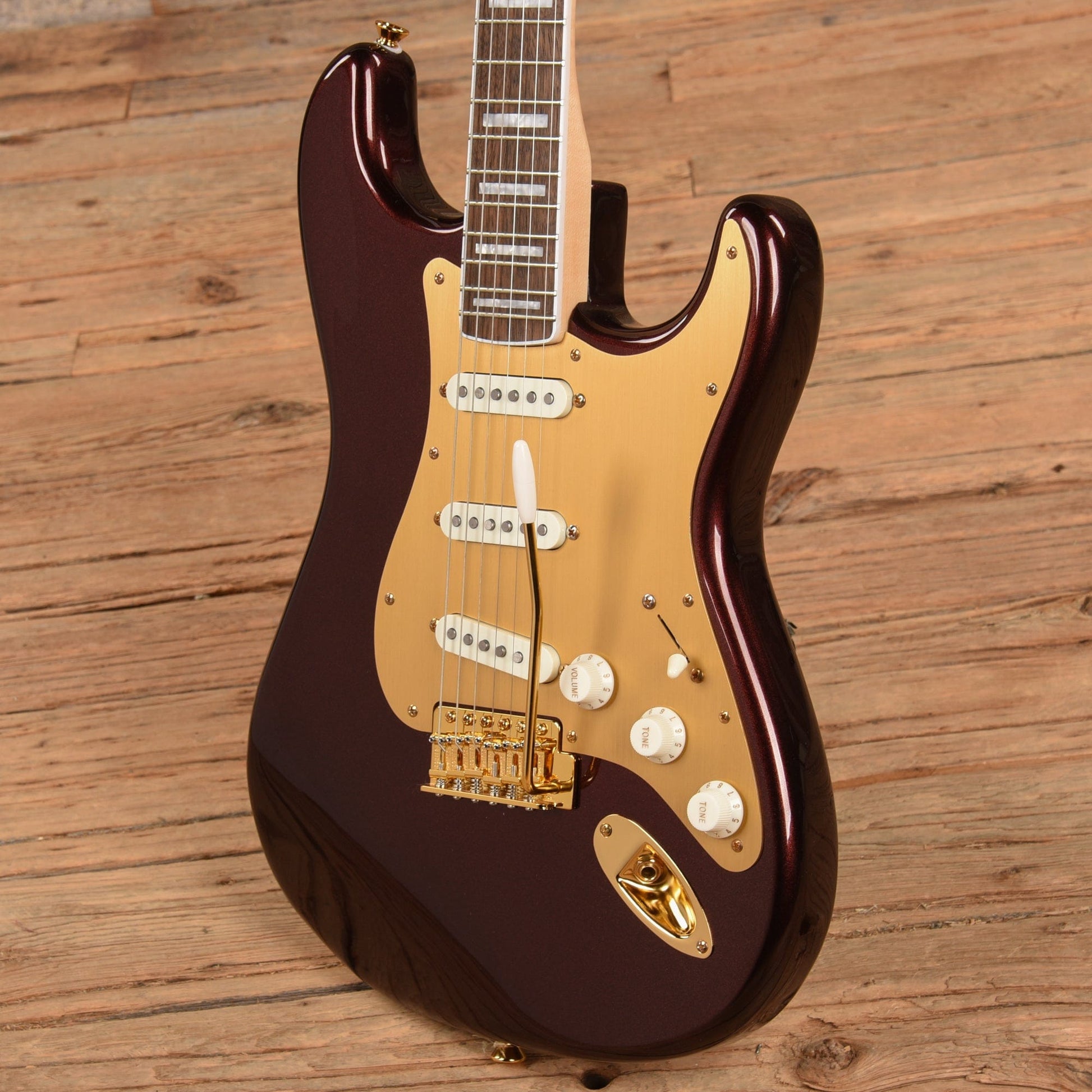 Squier 40th Anniversary Stratocaster Ruby Red Metallic 2022 Electric Guitars / Solid Body