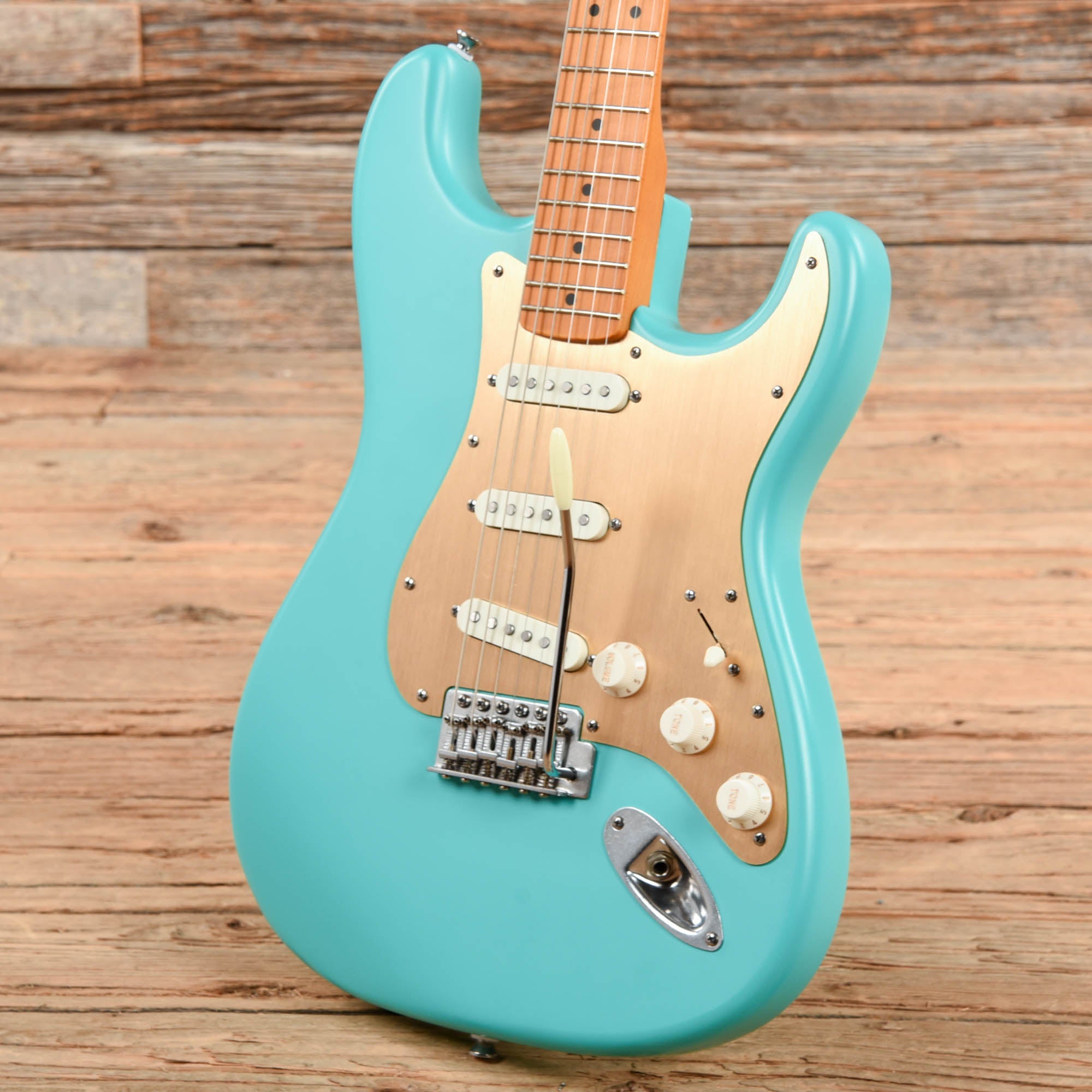 Squier 40th Anniversary Vintage Edition Stratocaster Satin Sea Foam Green 2022 Electric Guitars / Solid Body