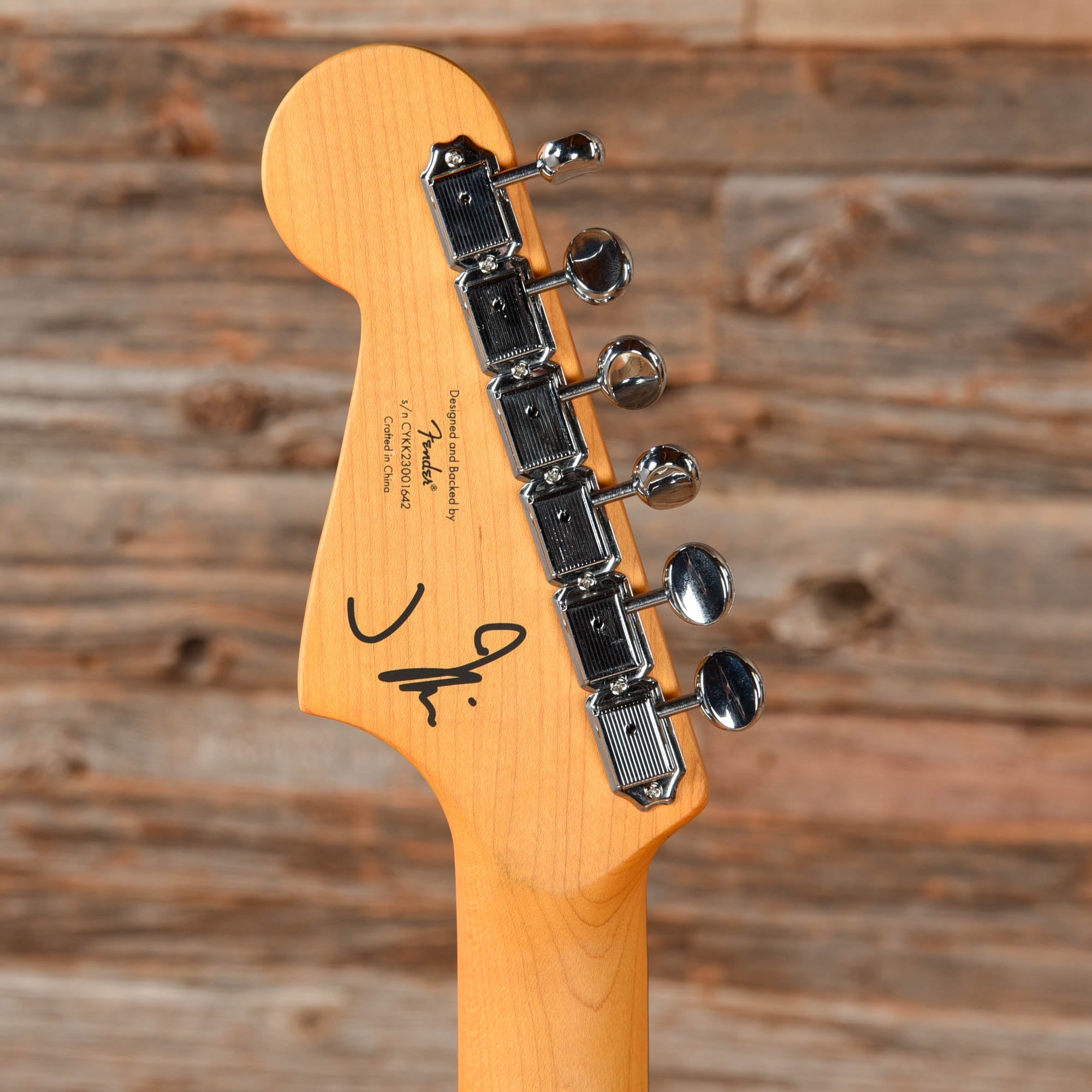 Squier Artist J Mascis Jazzmaster Vintage White Electric Guitars / Solid Body