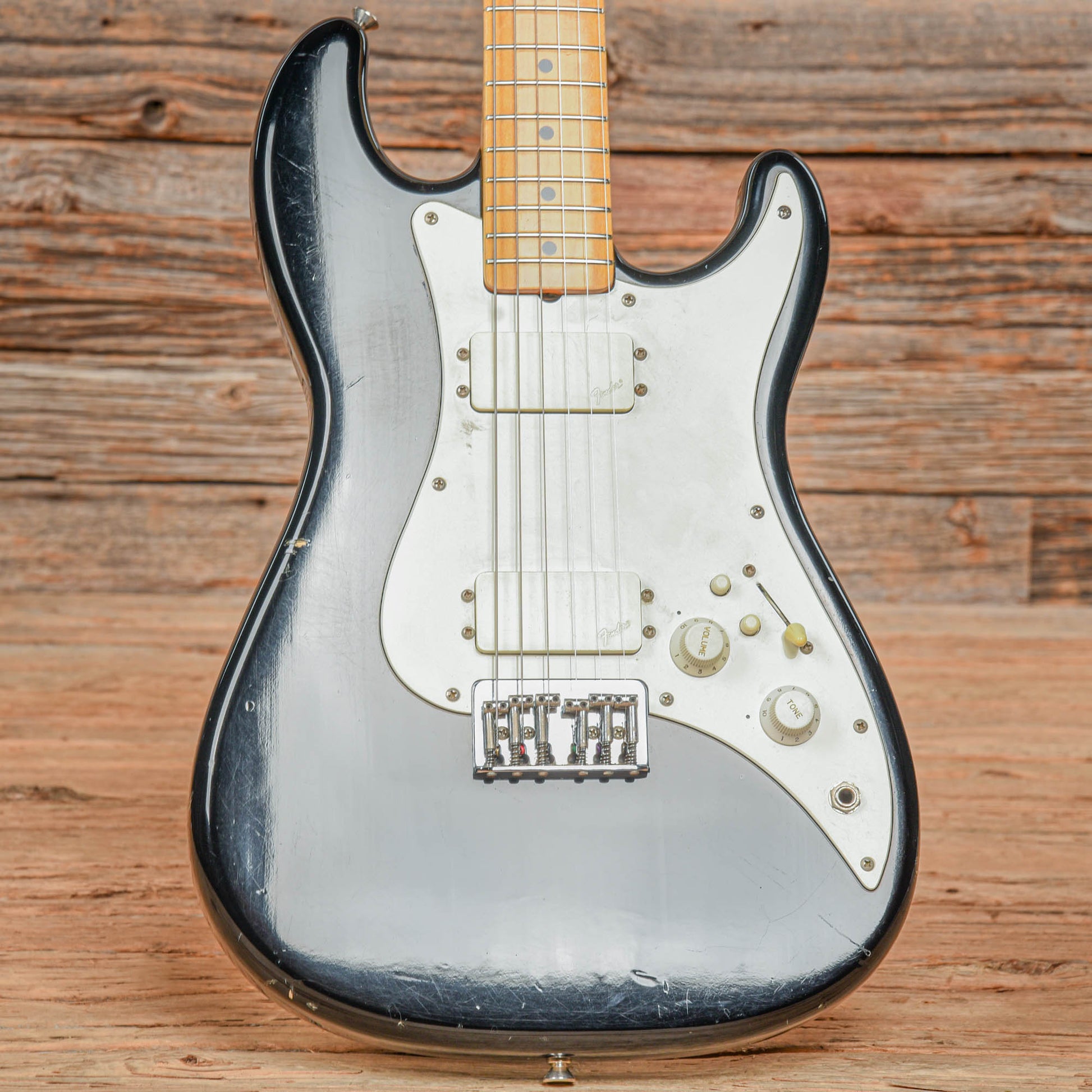 Squier Bullet H-2 Black 1982 Electric Guitars / Solid Body
