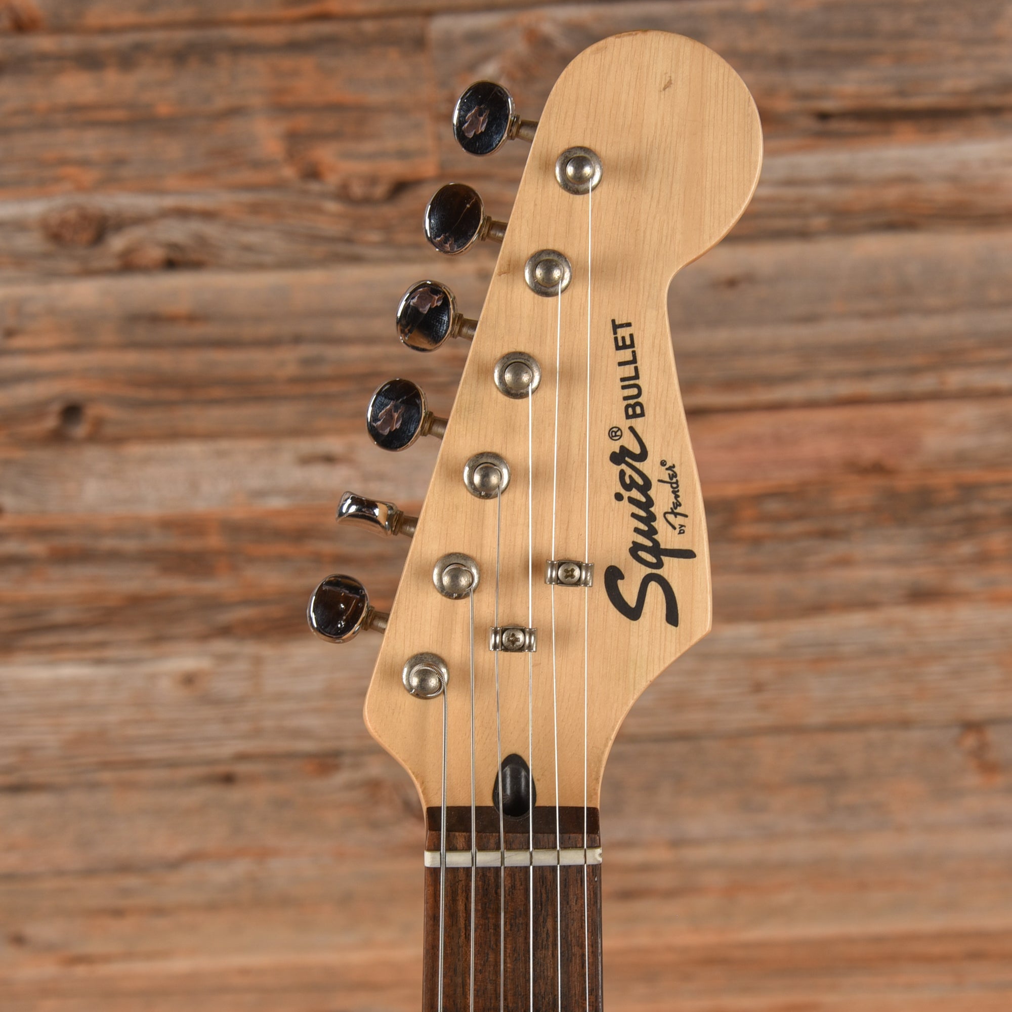 Squier Bullet Stratocaster Sunburst 2004 Electric Guitars / Solid Body