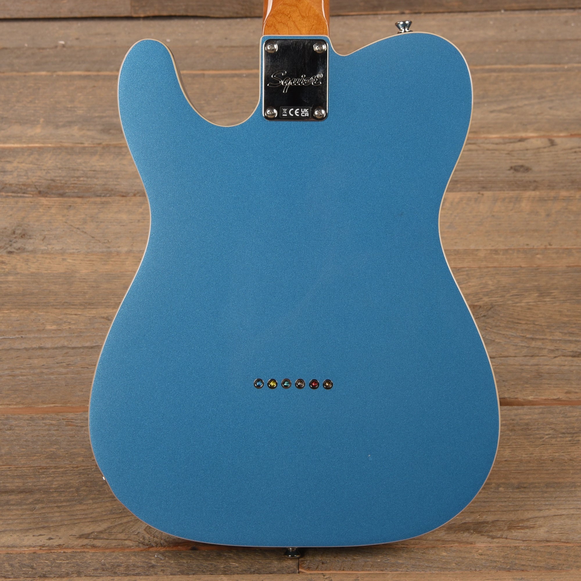 Squier Classic Vibe '60s Custom Esquire Lake Placid Blue w/3-Ply Parchment Pickguard Electric Guitars / Solid Body