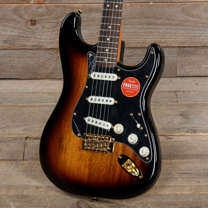 Squier Classic Vibe '60s Stratocaster 3-Color Sunburst w/Gold Hardware & Black Pickguard Electric Guitars / Solid Body