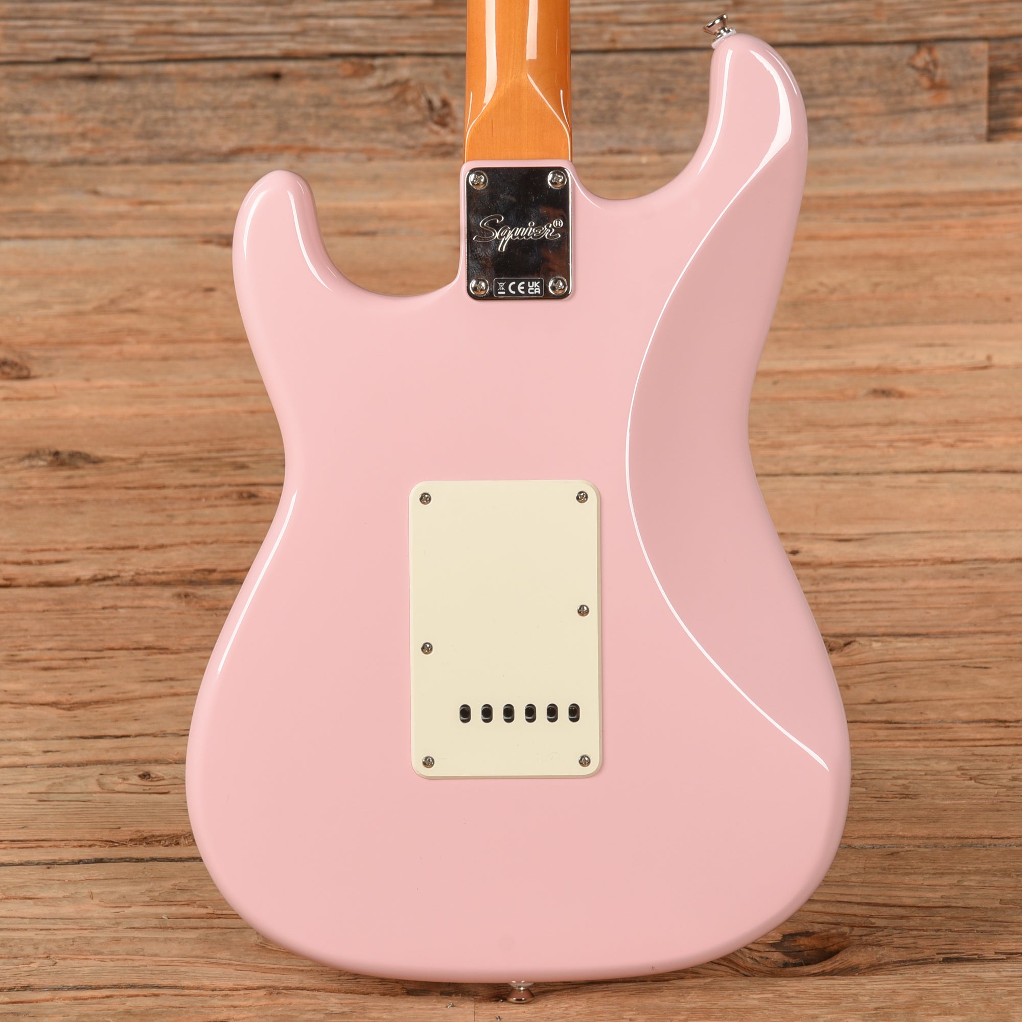 Squier Classic Vibe '60s Stratocaster HSS Shell Pink 3-Ply Parchment Electric Guitars / Solid Body
