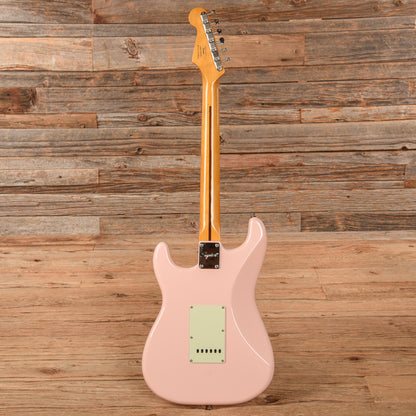 Squier Classic Vibe '60s Stratocaster Shell Pink w/Mint Pickguard Electric Guitars / Solid Body