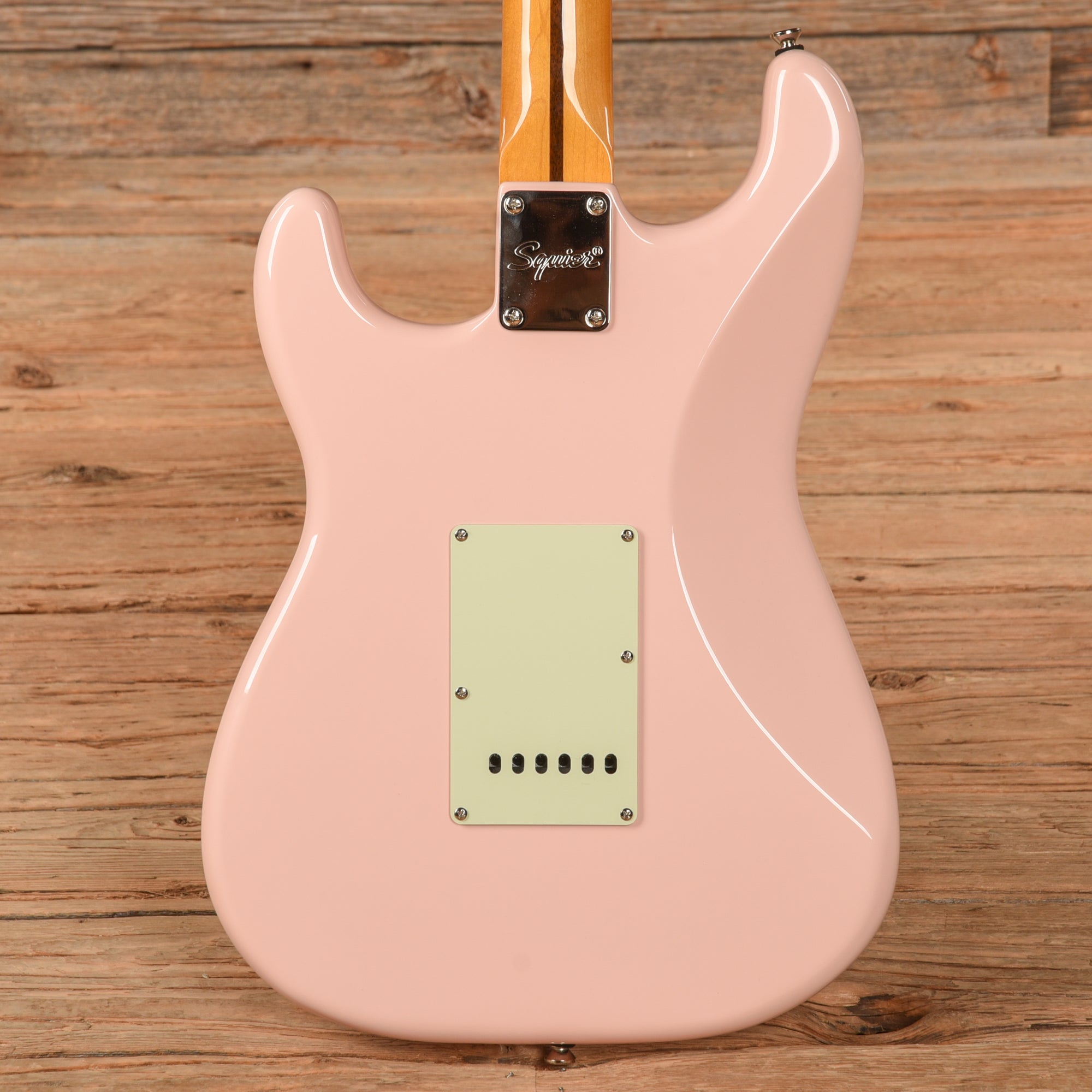 Squier Classic Vibe '60s Stratocaster Shell Pink w/Mint Pickguard Electric Guitars / Solid Body