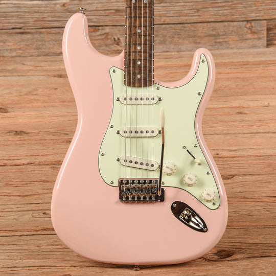 Squier Classic Vibe '60s Stratocaster Shell Pink w/Mint Pickguard Electric Guitars / Solid Body