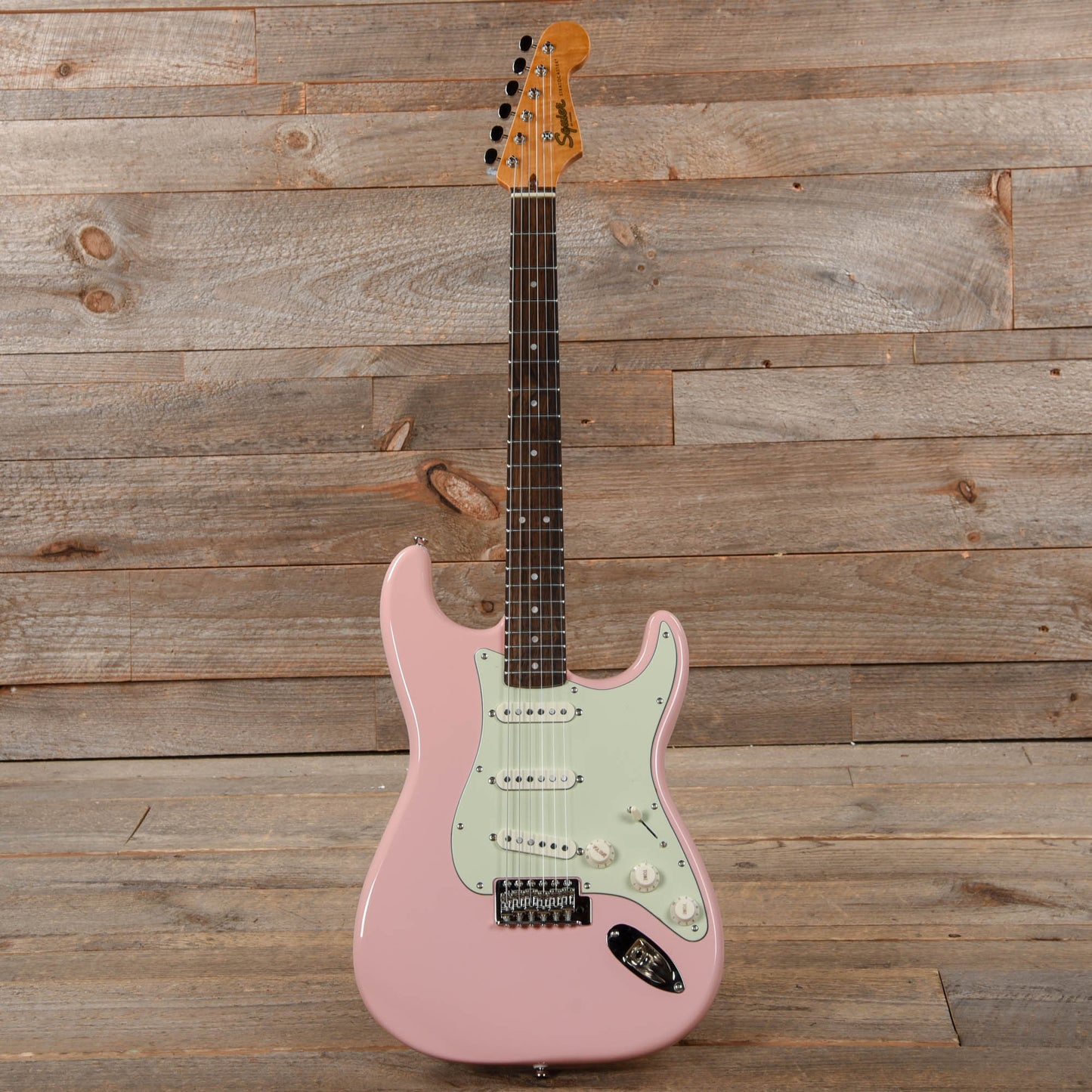 Squier Classic Vibe '60s Stratocaster Shell Pink w/Mint Pickguard Electric Guitars / Solid Body