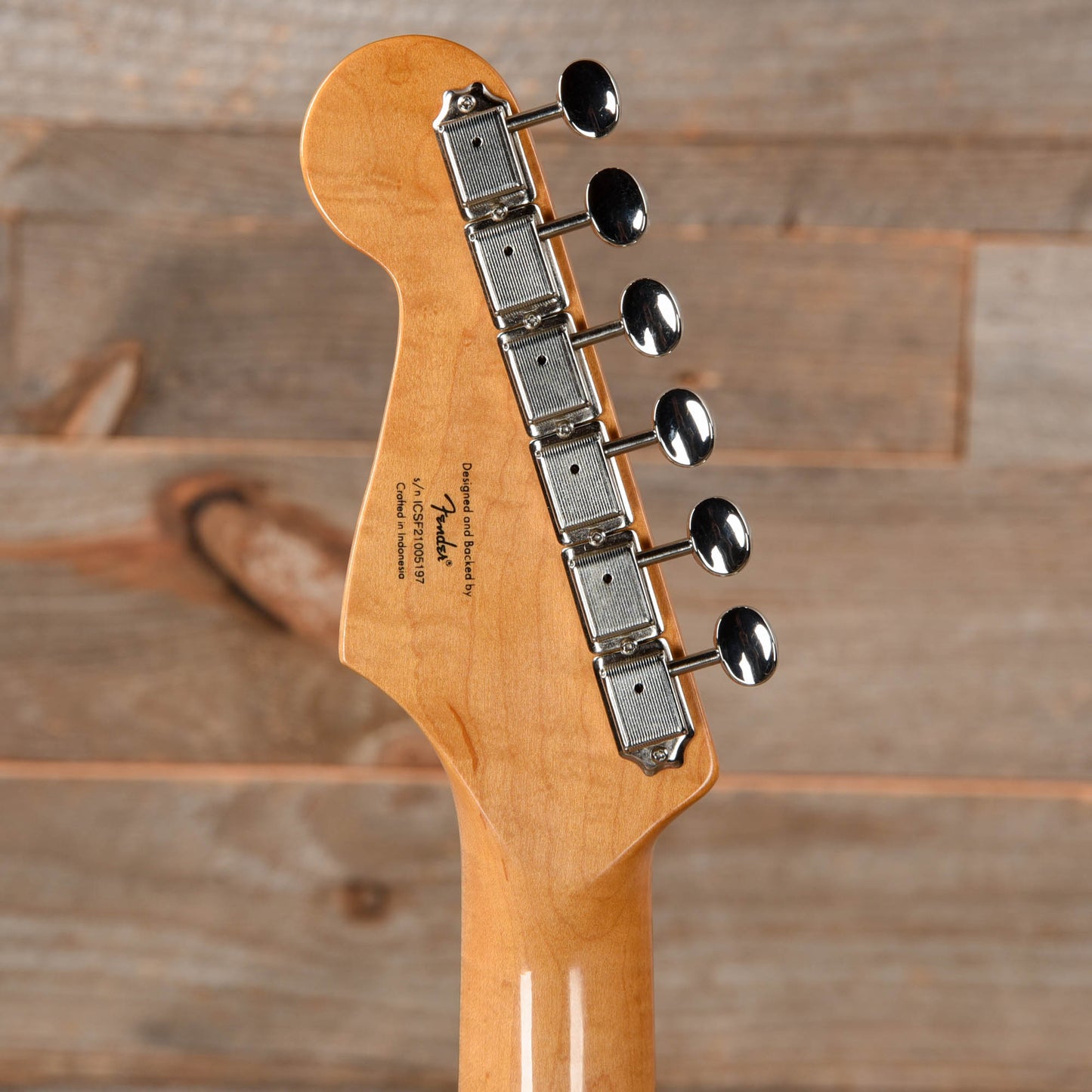 Squier Classic Vibe '60s Stratocaster Shell Pink w/Mint Pickguard Electric Guitars / Solid Body