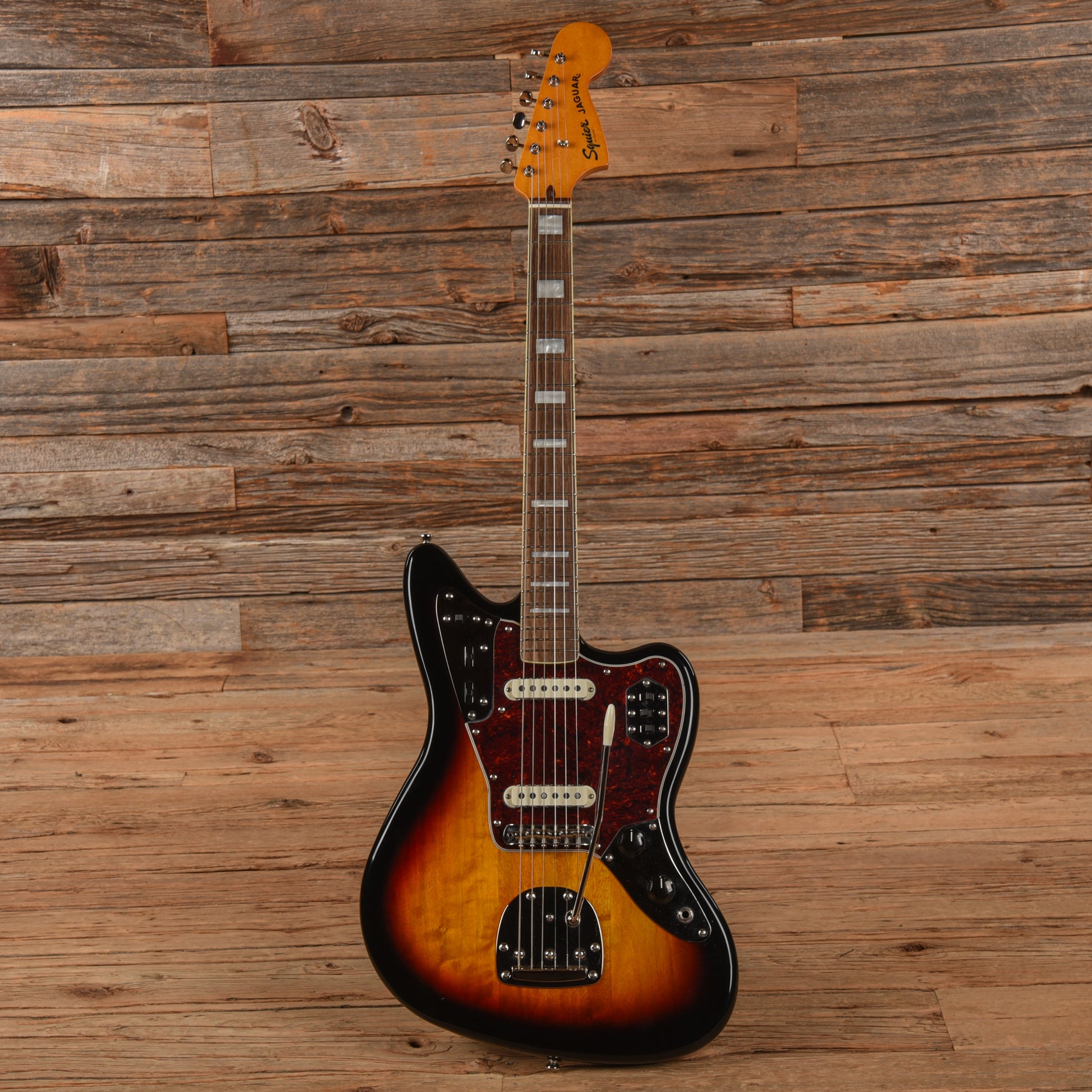 Squier Classic Vibe 70s Jaguar Sunburst 2022 Electric Guitars / Solid Body
