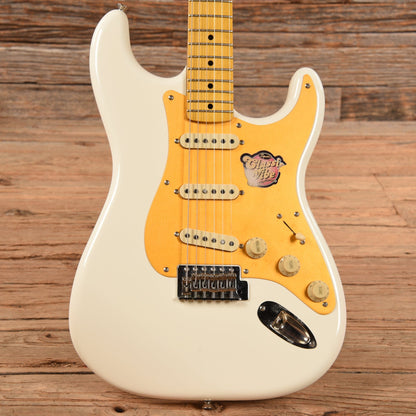 Squier Classic Vibe Straotcaster White 2011 Electric Guitars / Solid Body