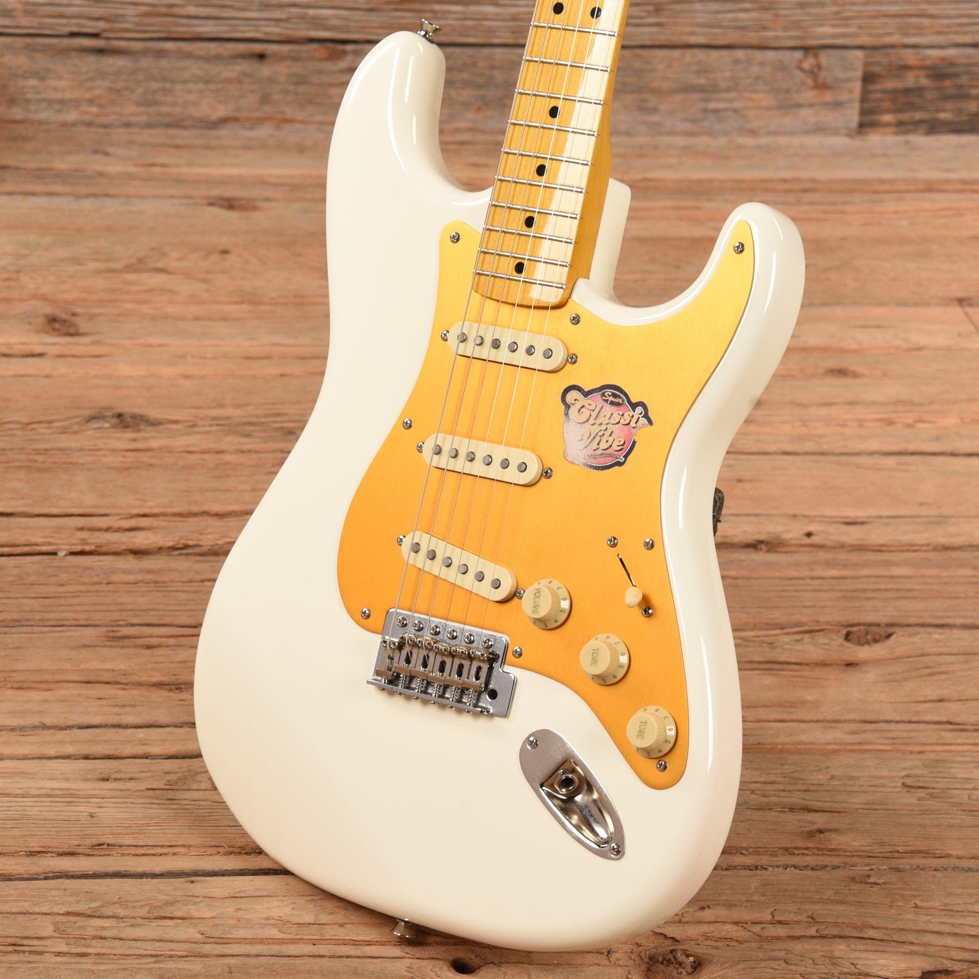 Squier Classic Vibe Straotcaster White 2011 Electric Guitars / Solid Body