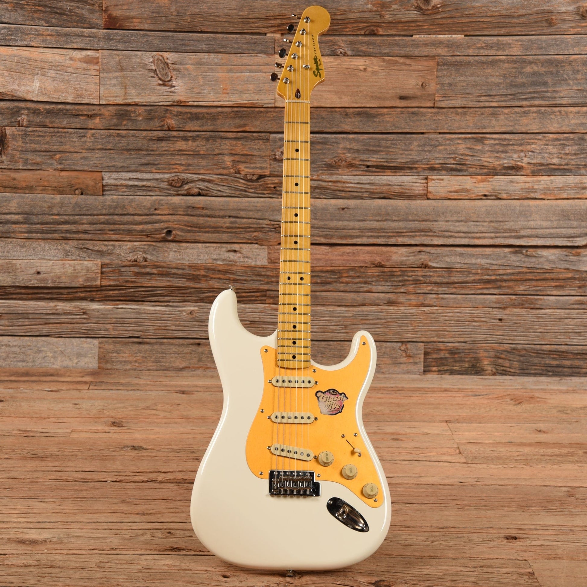 Squier Classic Vibe Straotcaster White 2011 Electric Guitars / Solid Body