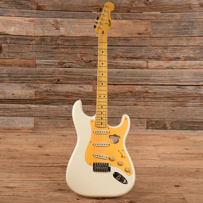 Squier Classic Vibe Straotcaster White 2011 Electric Guitars / Solid Body