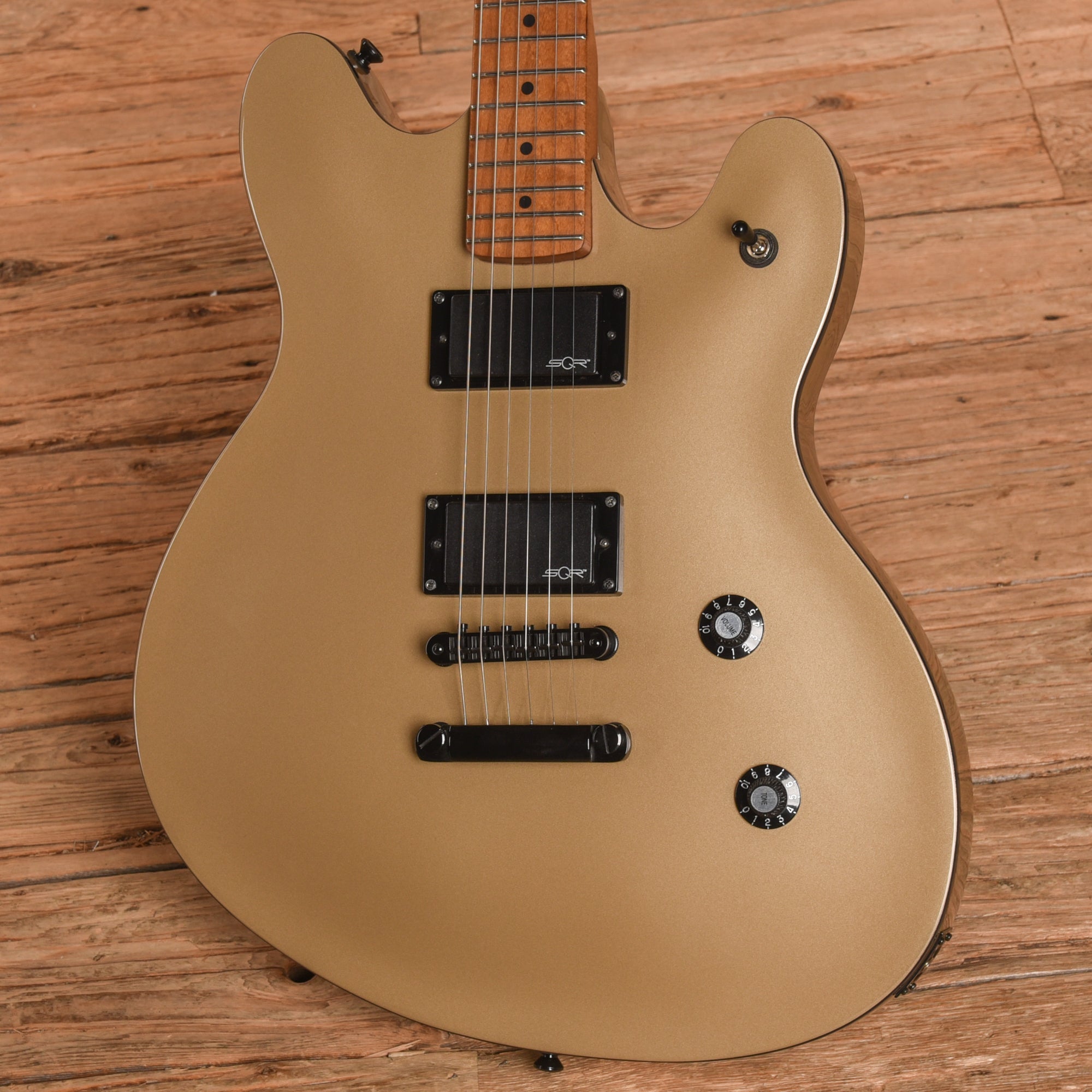 Squier Contemporary Active Starcaster Shoreline Gold 2021 Electric Guitars / Solid Body