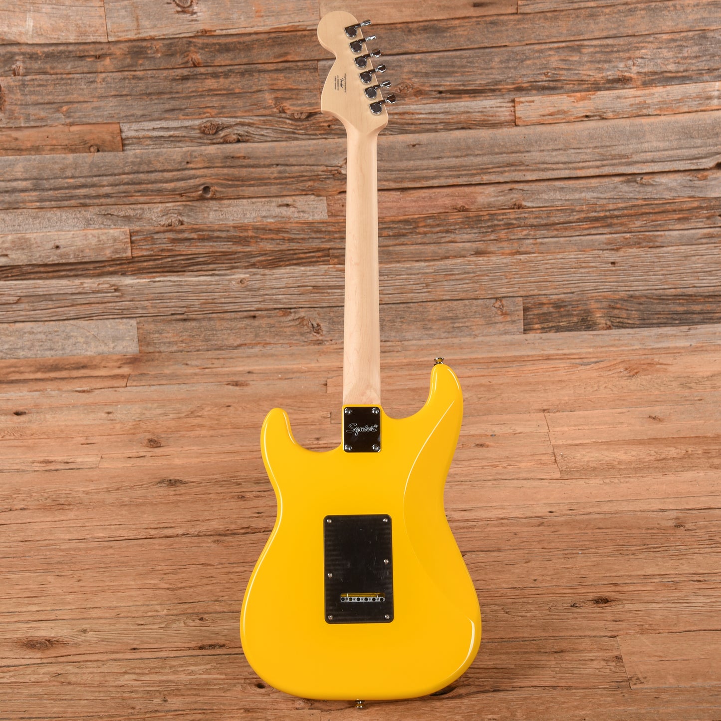 Squier FSR Affinity Stratocaster HSS Graffiti Yellow Electric Guitars / Solid Body