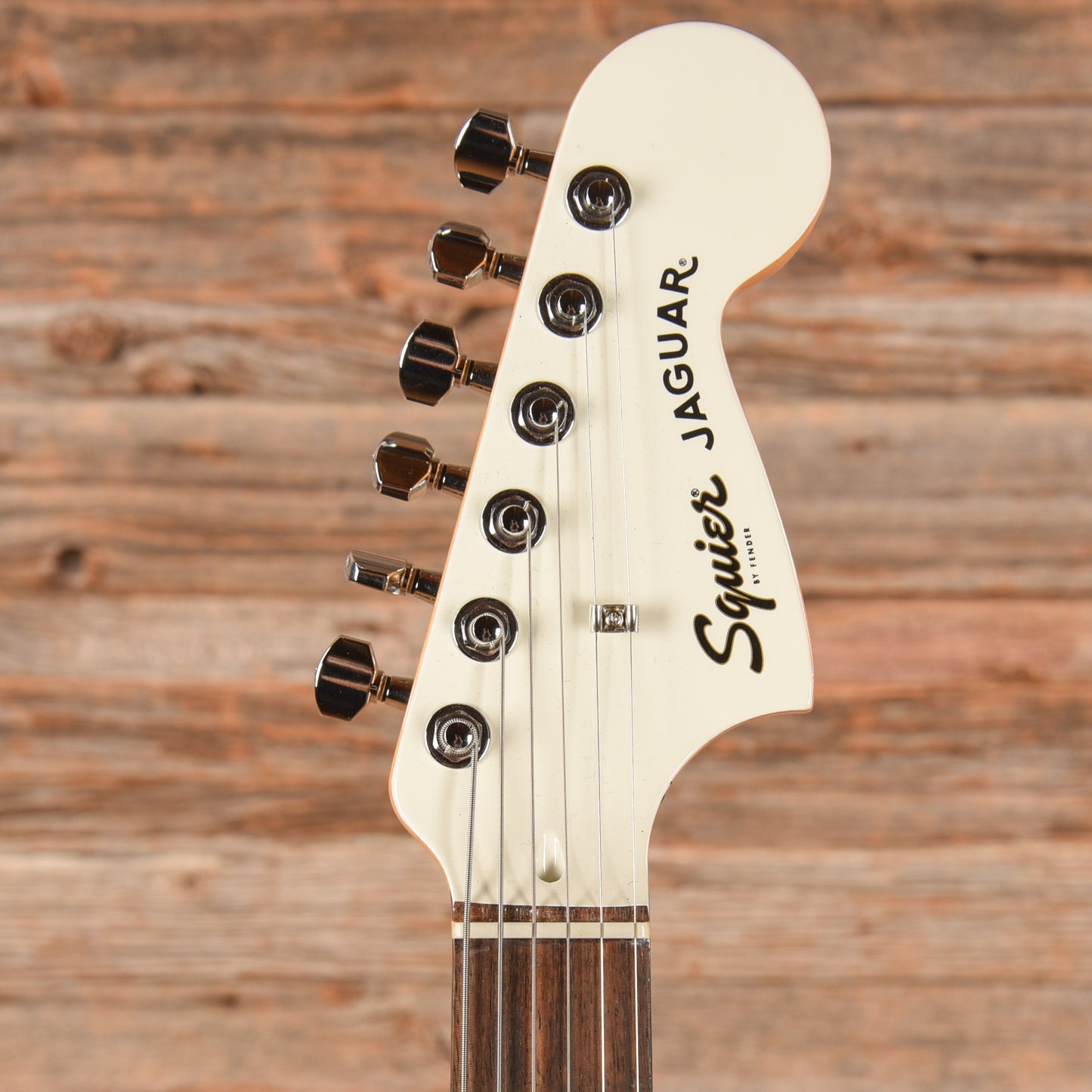 Squier FSR Classic Vibe '60s Jaguar Olympic White 2024 Electric Guitars / Solid Body
