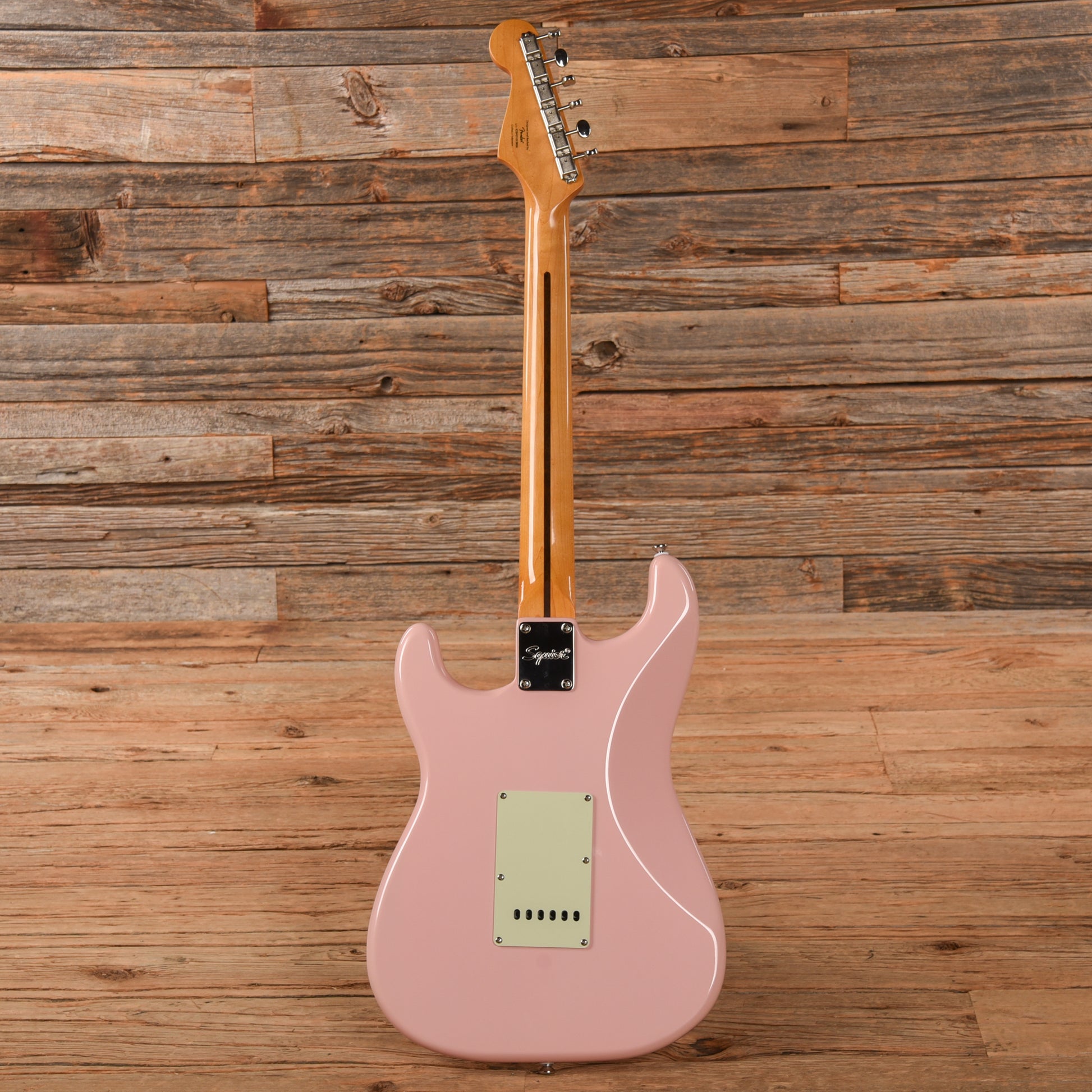 Squier FSR Classic Vibe 60s Stratocaster Shell Pink 2021 Electric Guitars / Solid Body