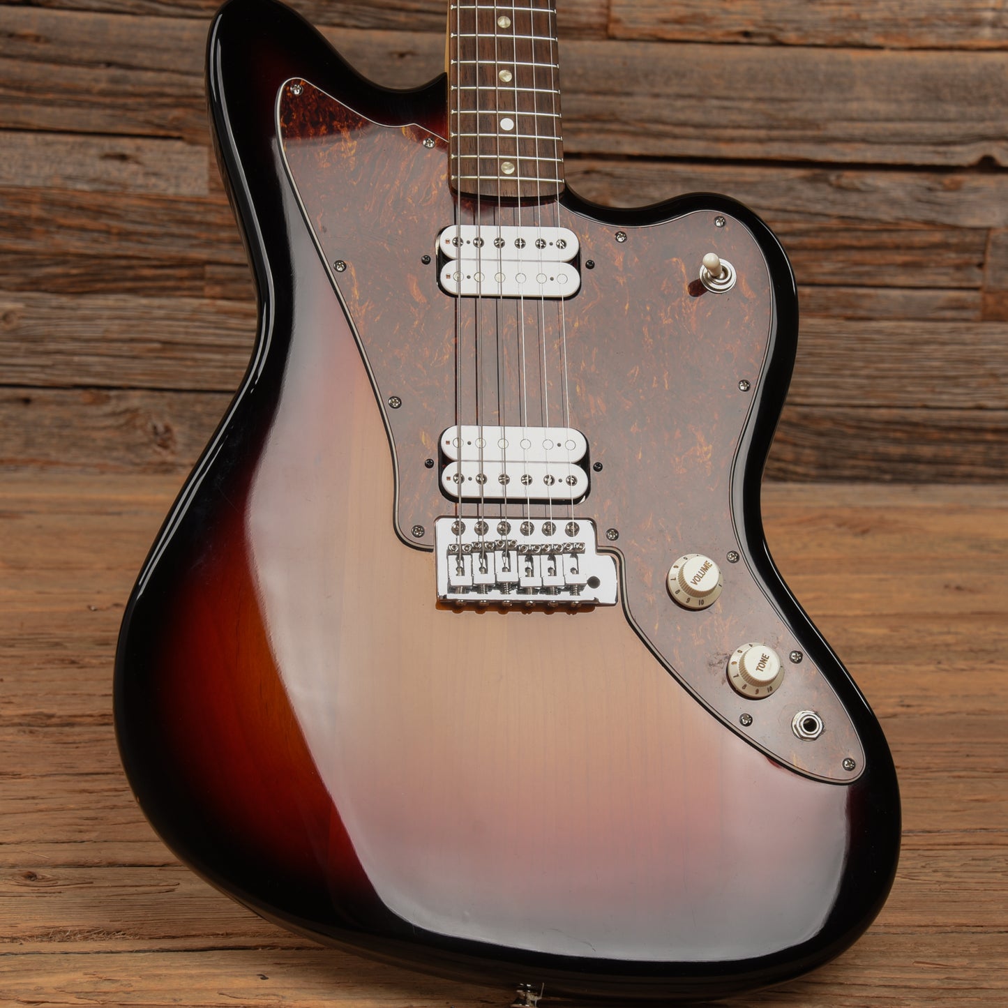 Squier Jagmaster Sunburst 2011 Electric Guitars / Solid Body