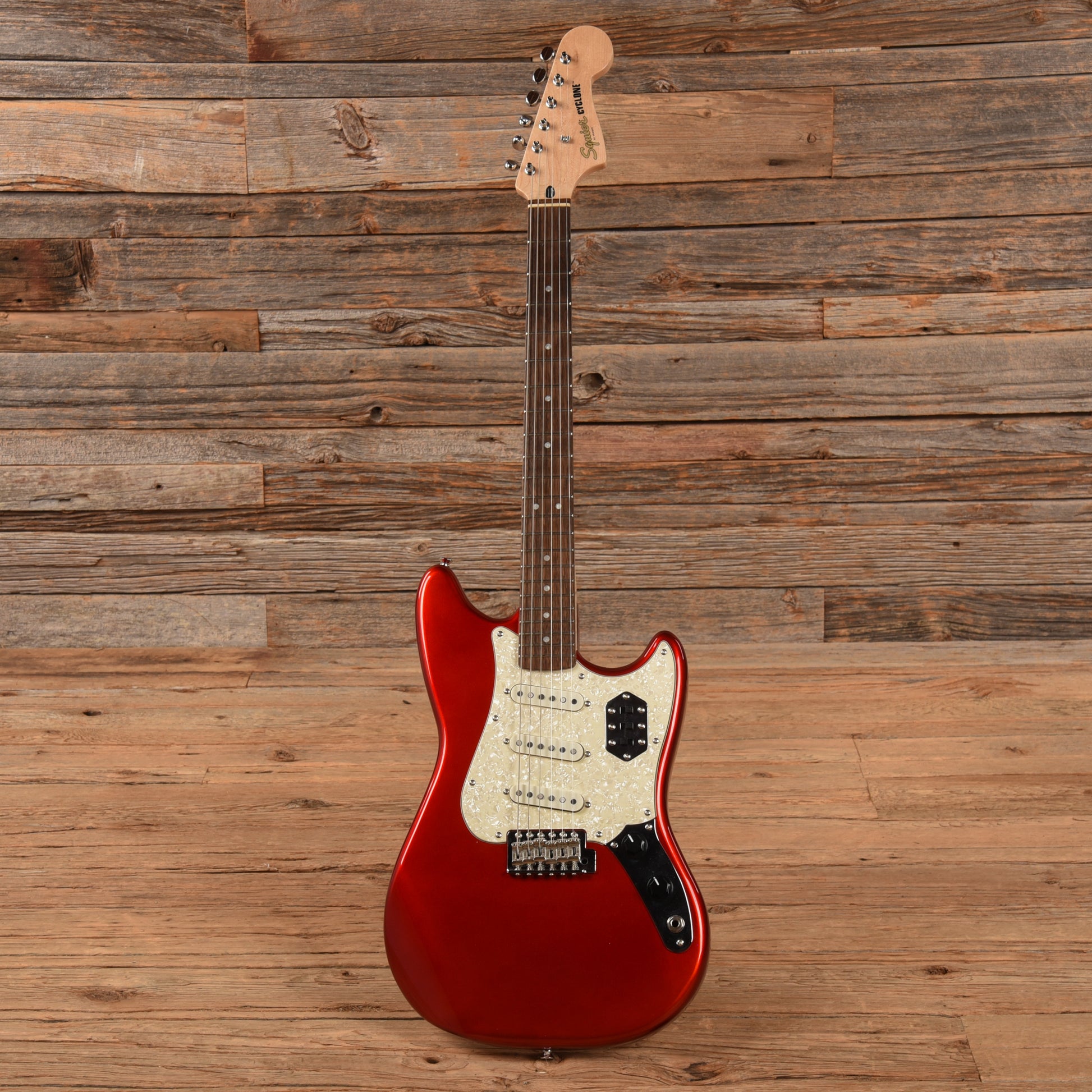 Squier Paranormal Cyclone Candy Apple Red 2021 Electric Guitars / Solid Body