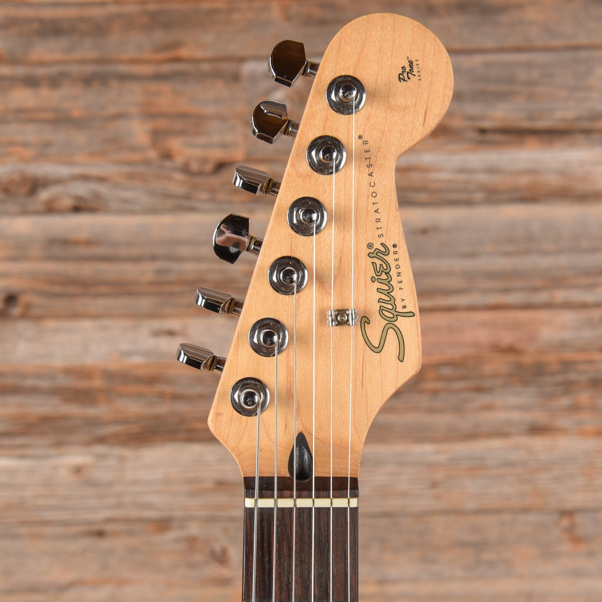 Squier Pro Tone Stratocaster Sunburst 1997 Electric Guitars / Solid Body