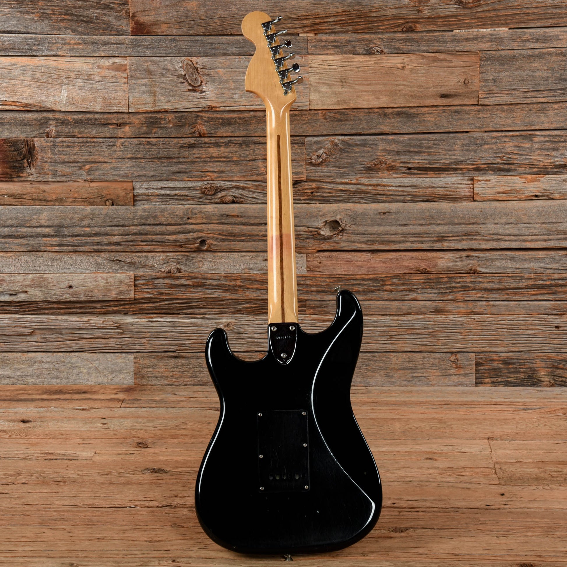 Squier SQ Series Stratocaster Black 1980s Electric Guitars / Solid Body