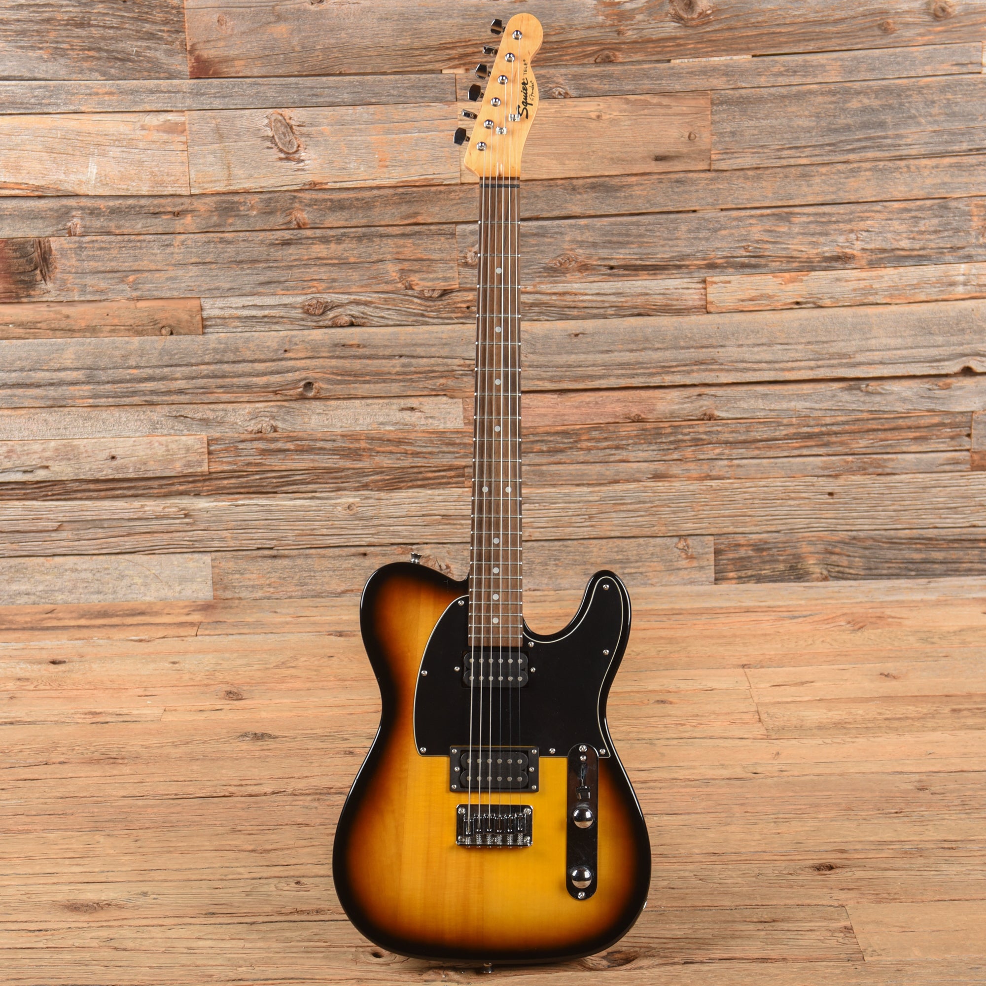 Squier Telecaster Sunburst 2010 Electric Guitars / Solid Body